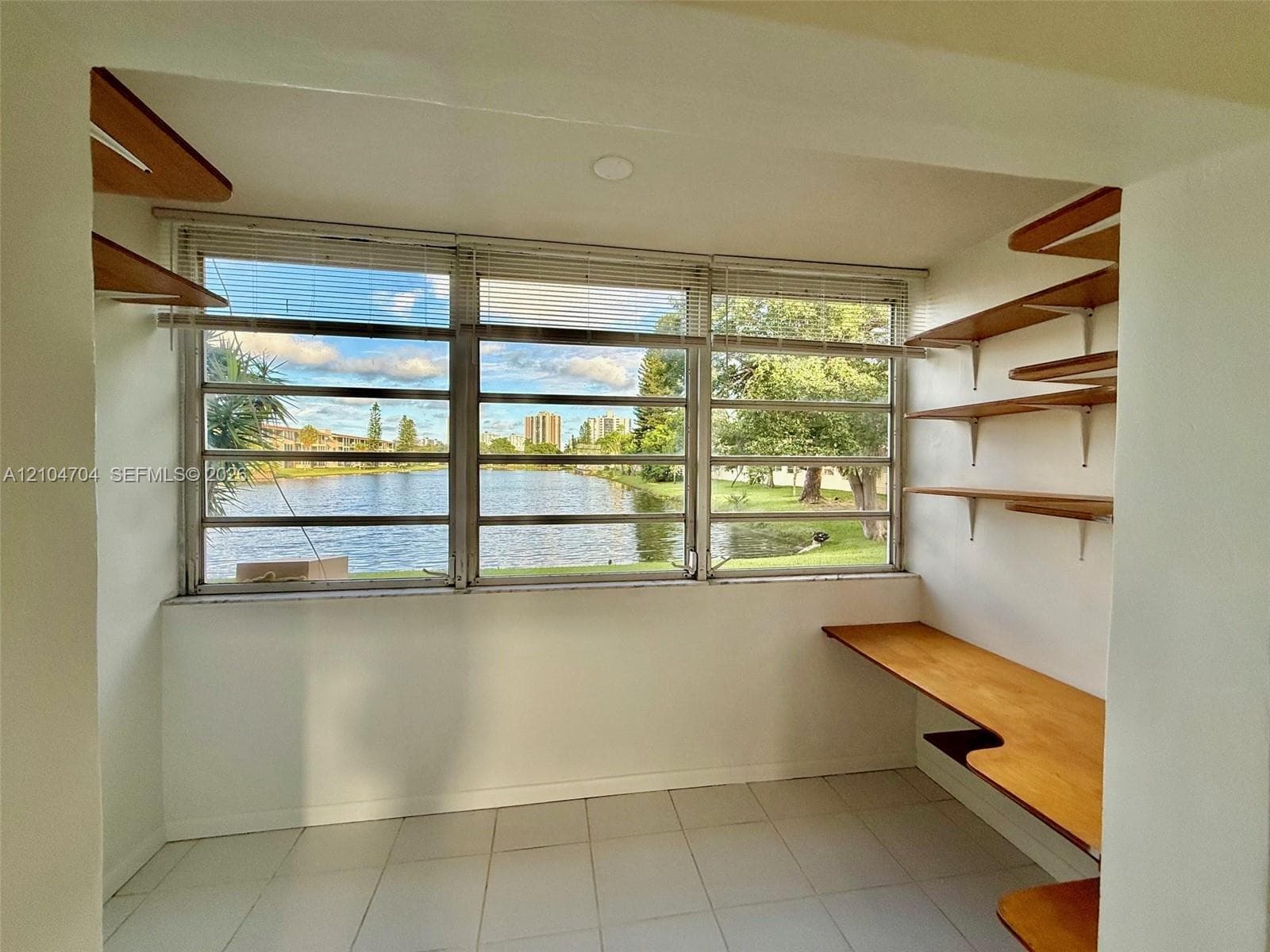 BISC LAKE GARDENS NO 2 BL · #K107 in Aventura - Photo 12