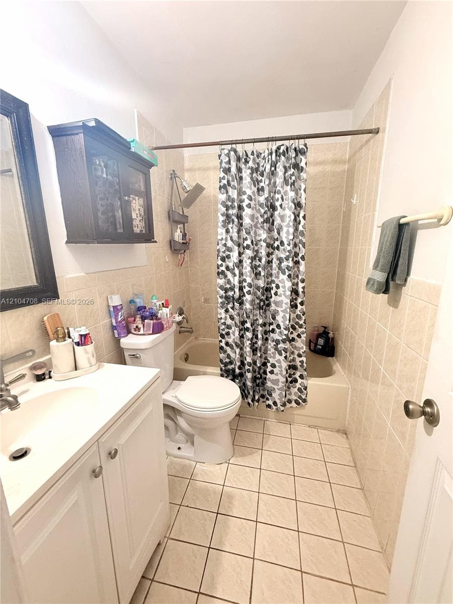 TAMIAMI VILLAGE CONDO · #407 in Miami - Photo 10