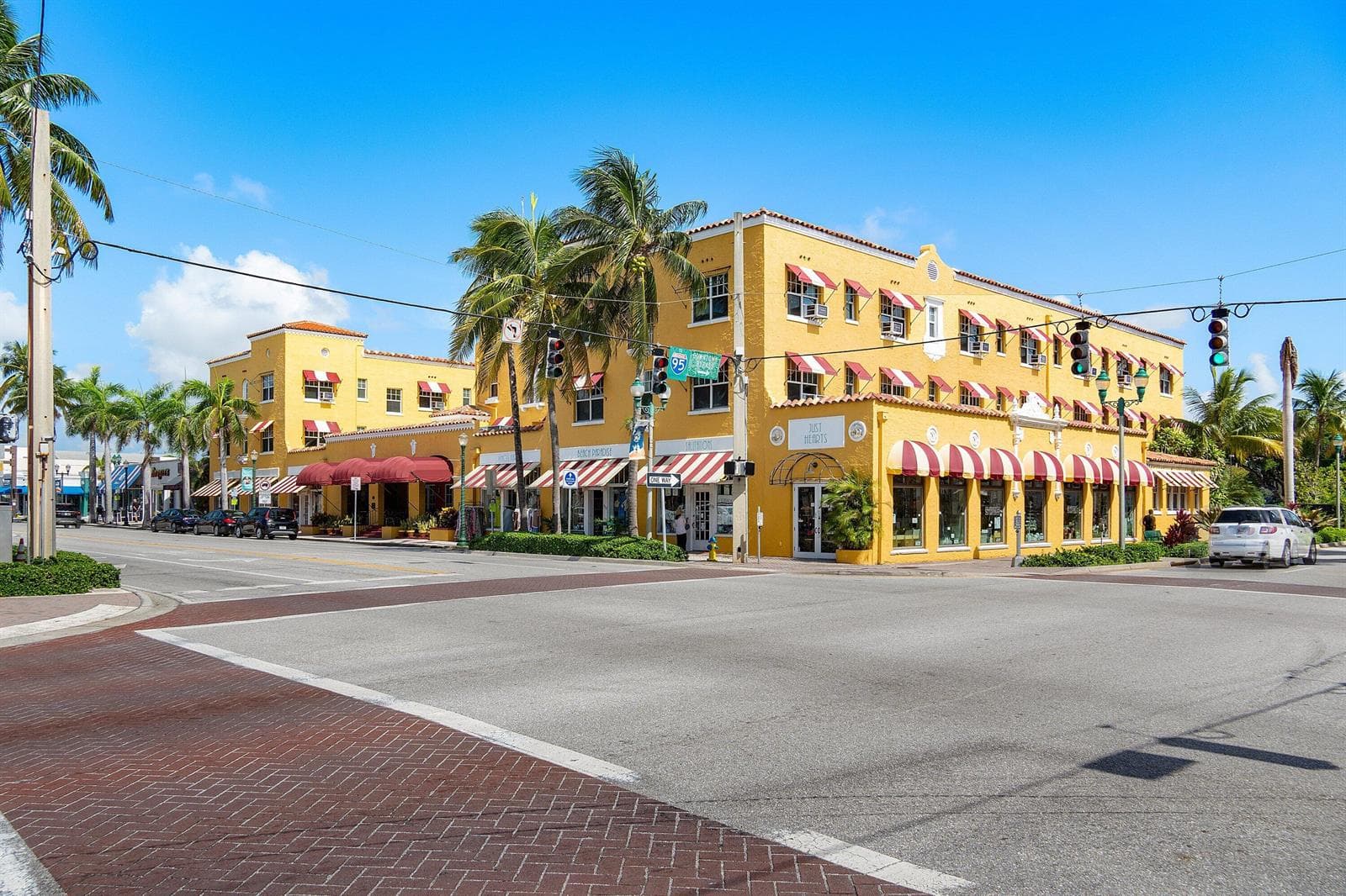 092-1508LakeDrive-DelrayBeach-FL-33444-S