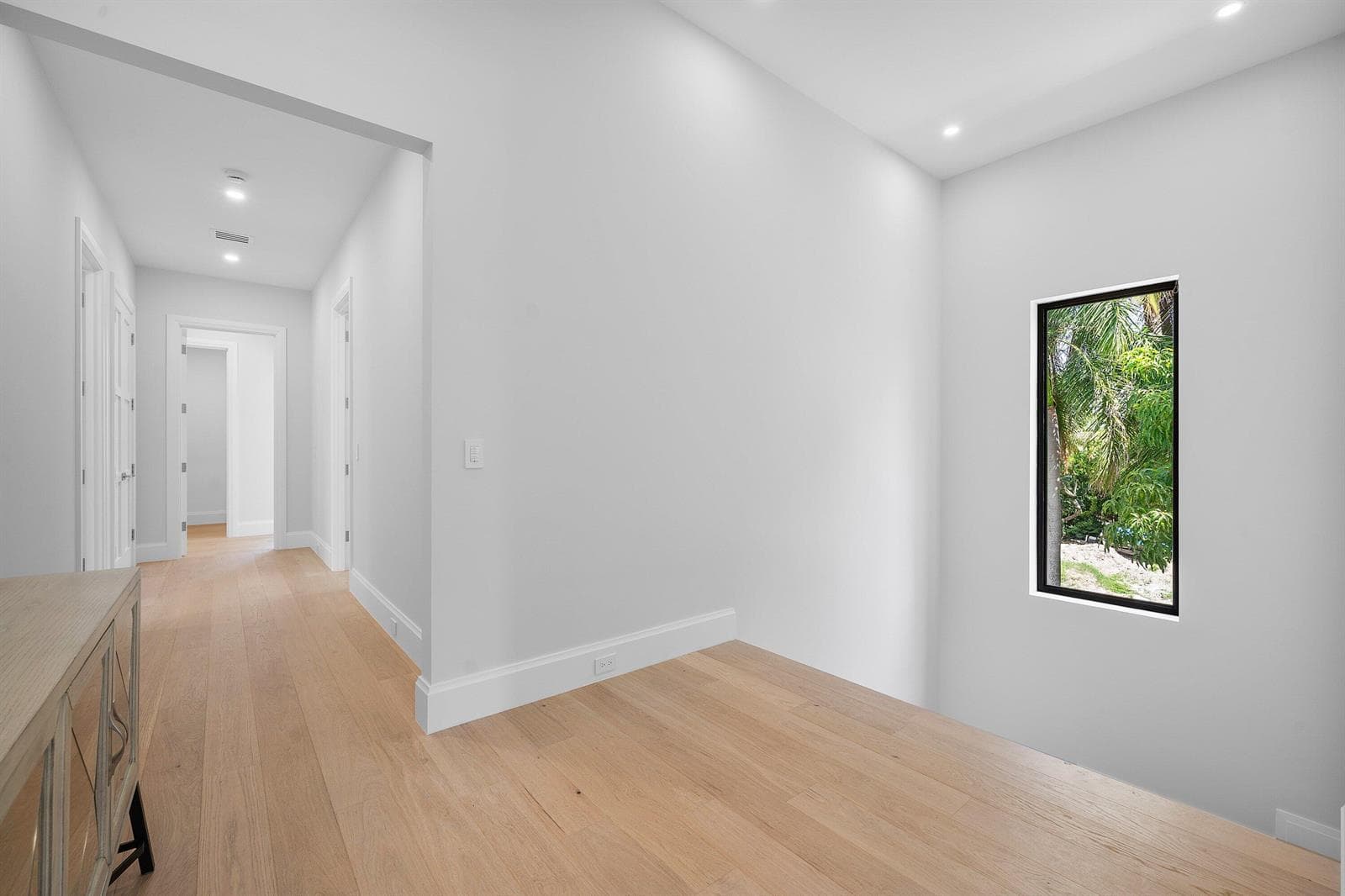 024-725Southeast4thAvenue-DelrayBeach-FL