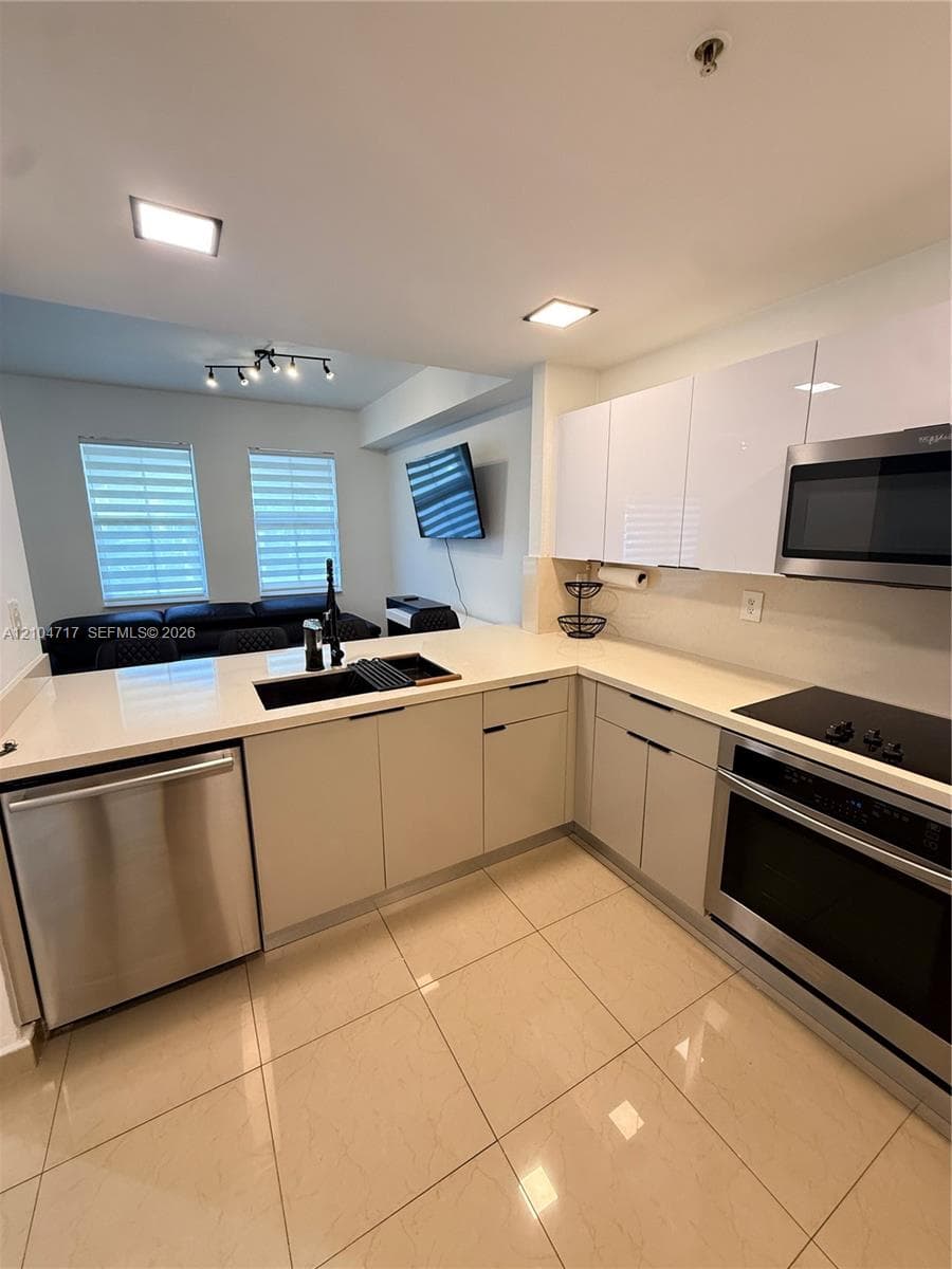CORONADO AT DORAL I CONDO · #111-1 in Doral - Photo 7