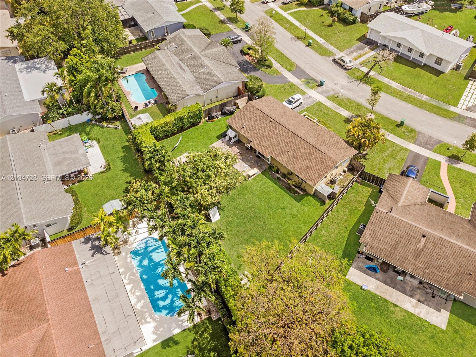 10520 SW 124th Ave photo 7