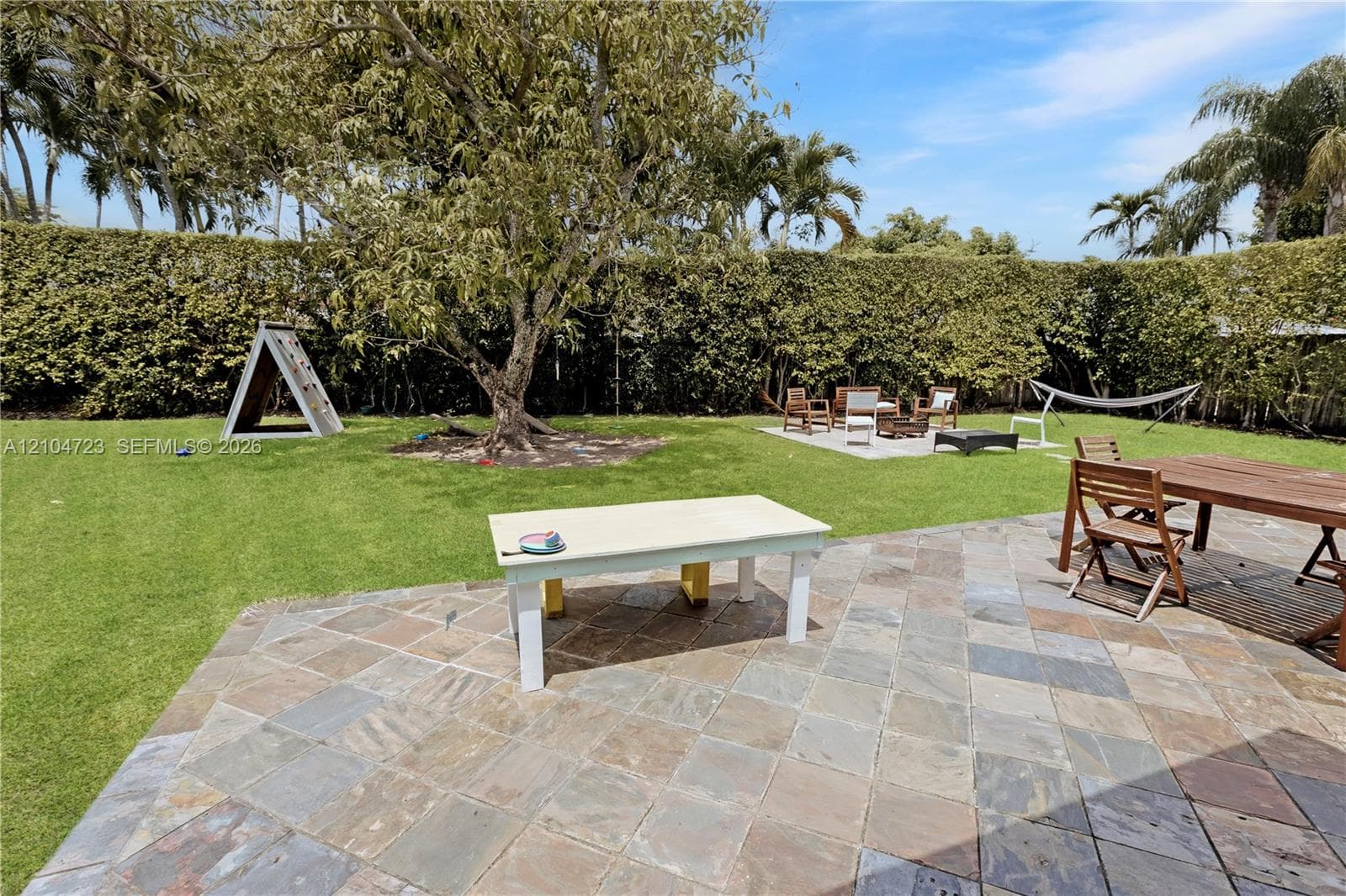 10520 SW 124th Ave photo 40