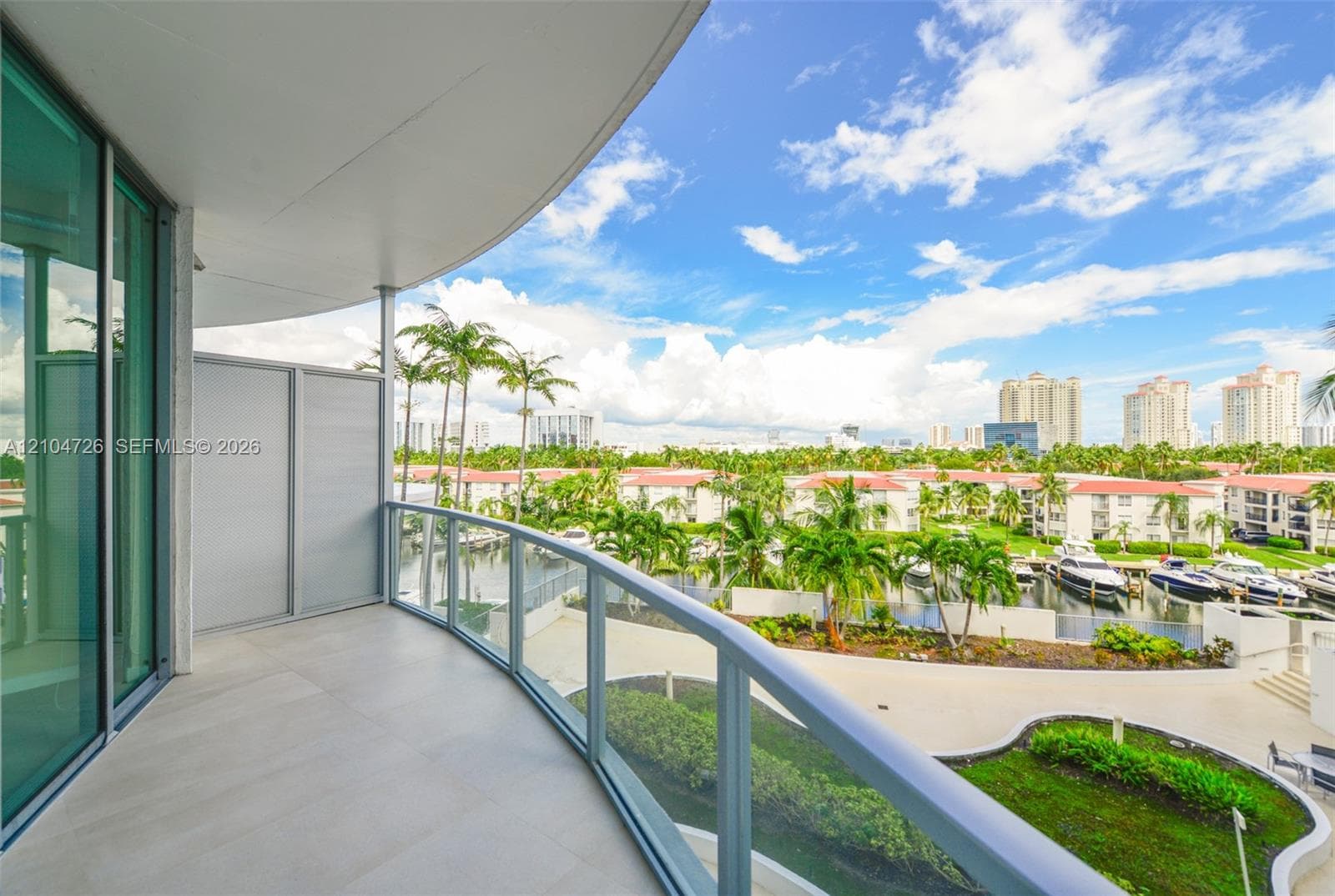 Uptown Marina Lofts · #516 in Aventura - Photo 2