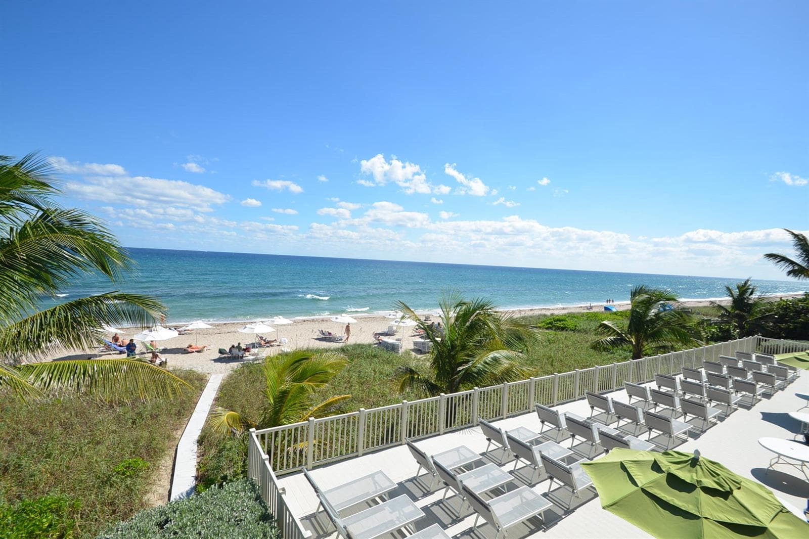 Beach Club Pool 3