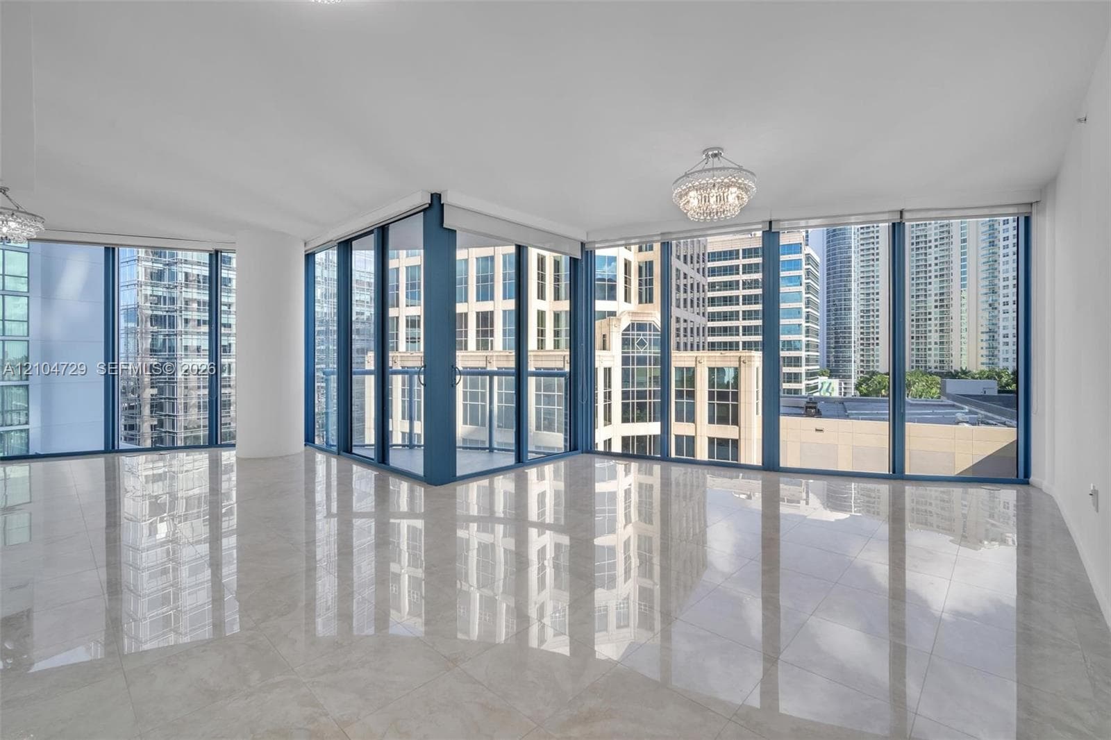 Las Olas River House · #1208 in Fort Lauderdale - Photo 9