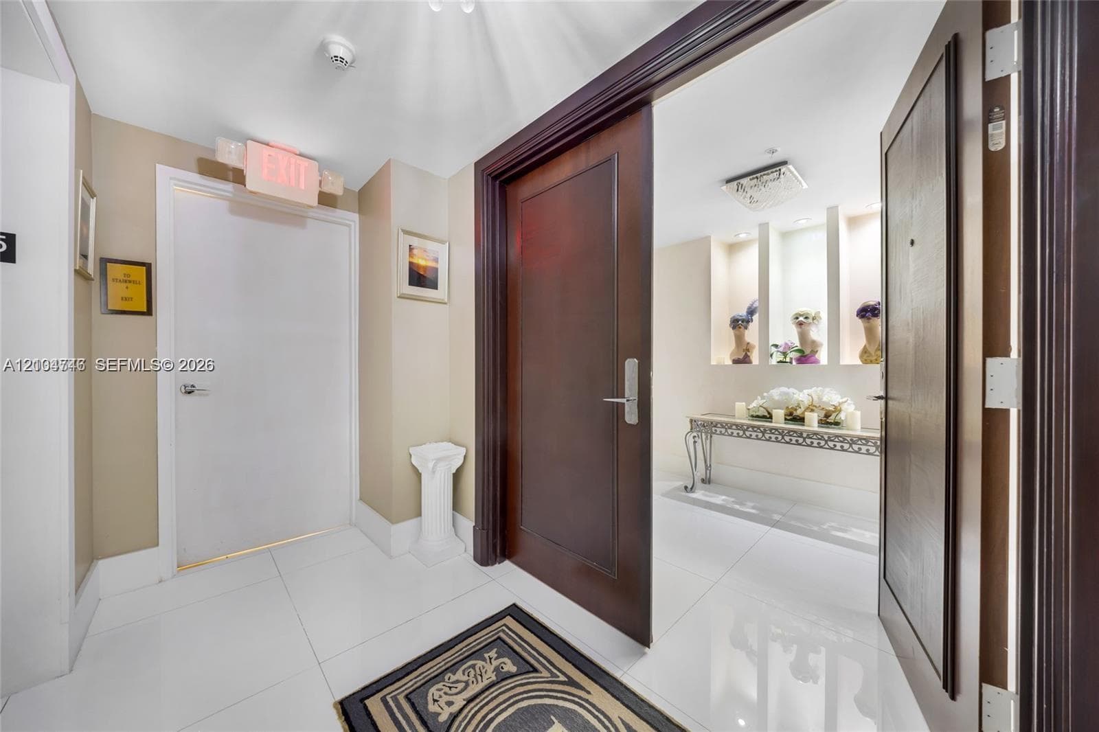 Sayan · #2502 in Sunny Isles Beach - Photo 12