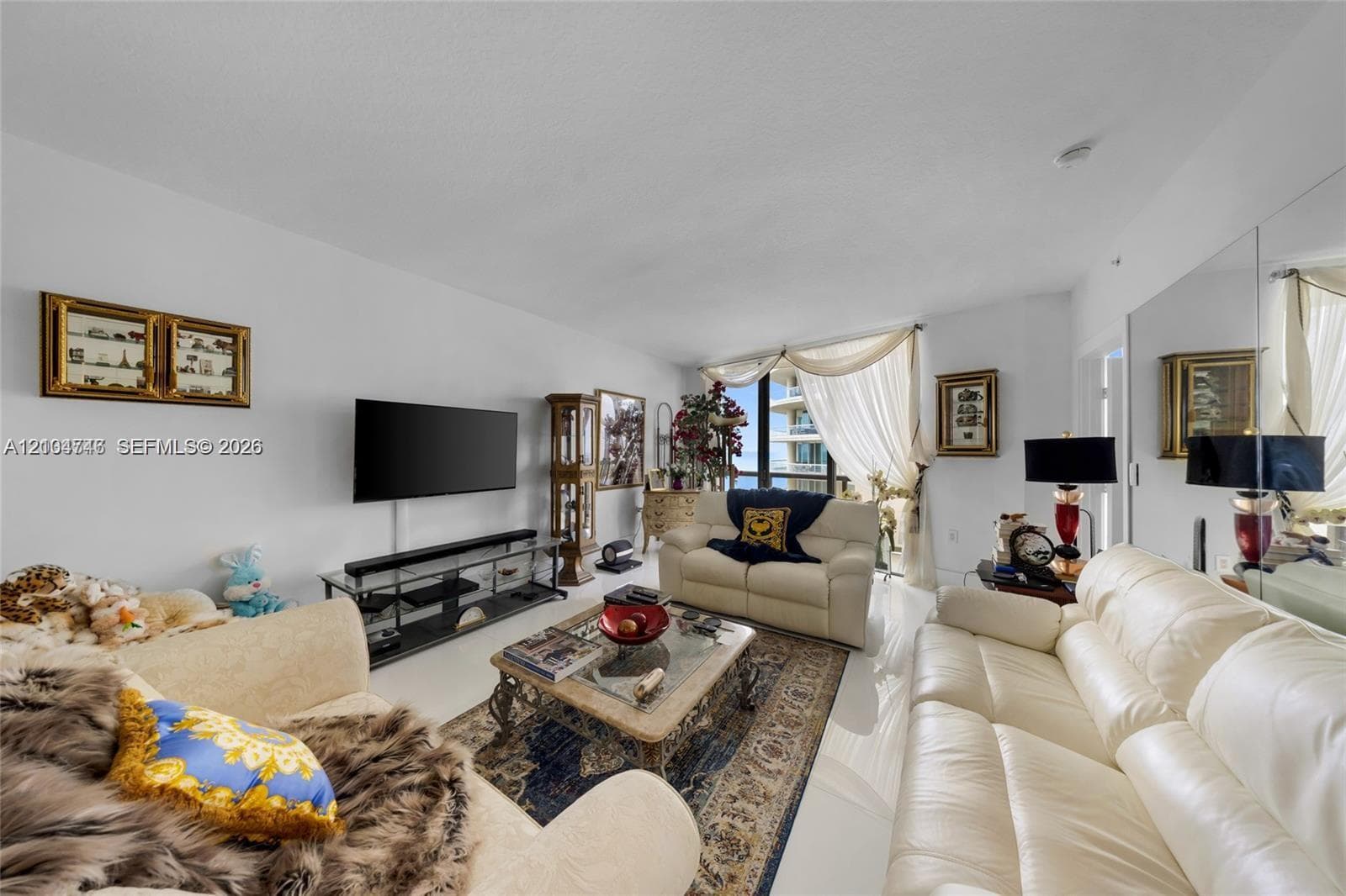 Sayan · #2502 in Sunny Isles Beach - Photo 24
