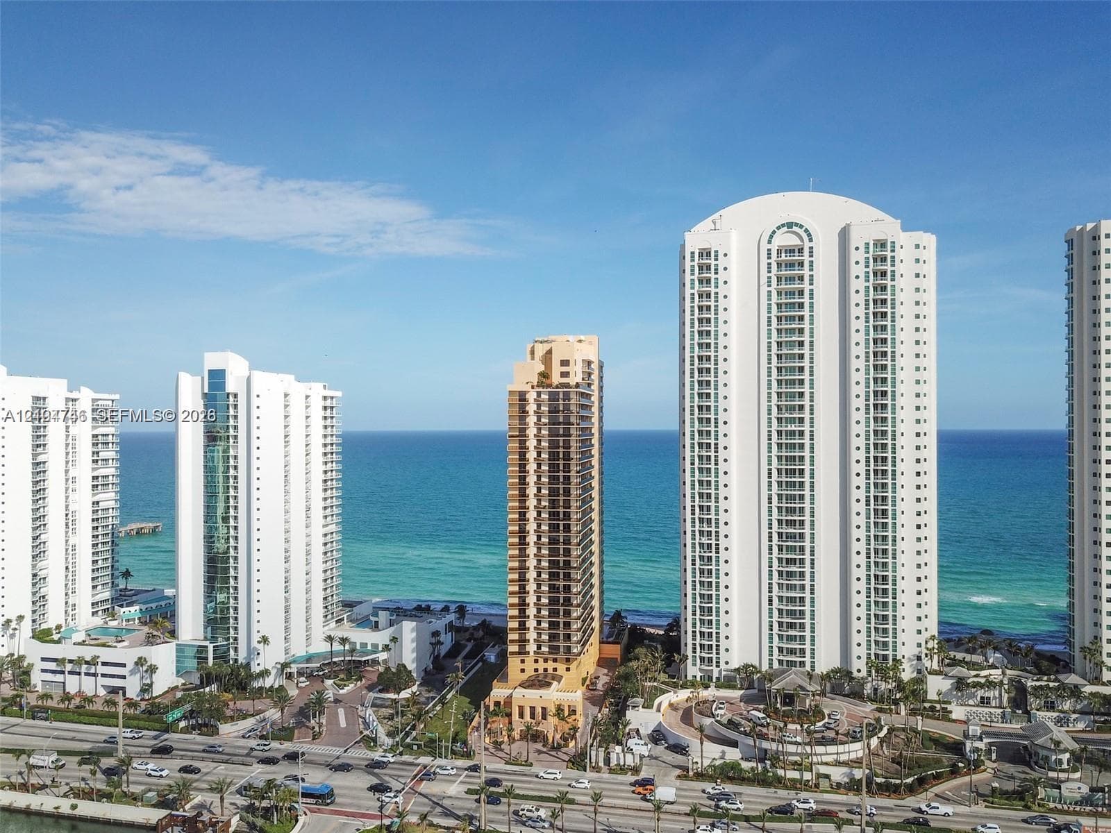 Sayan · #2502 in Sunny Isles Beach - Photo 10