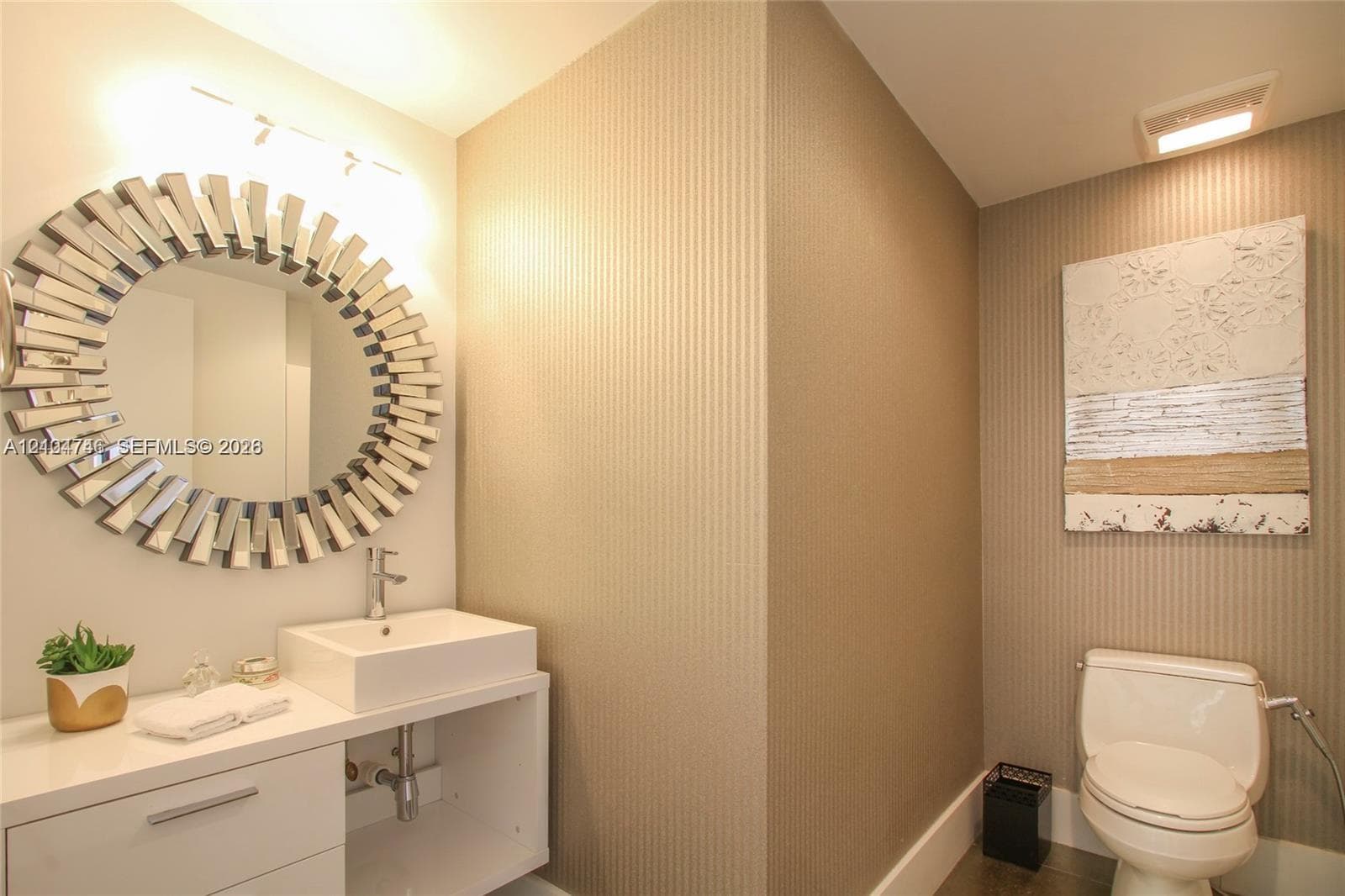 Sayan · #2502 in Sunny Isles Beach - Photo 11