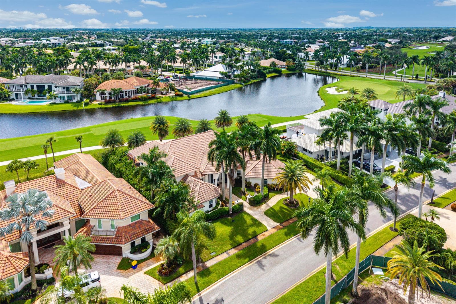 070-7080LionsHeadLane-BocaRaton-FL-33496