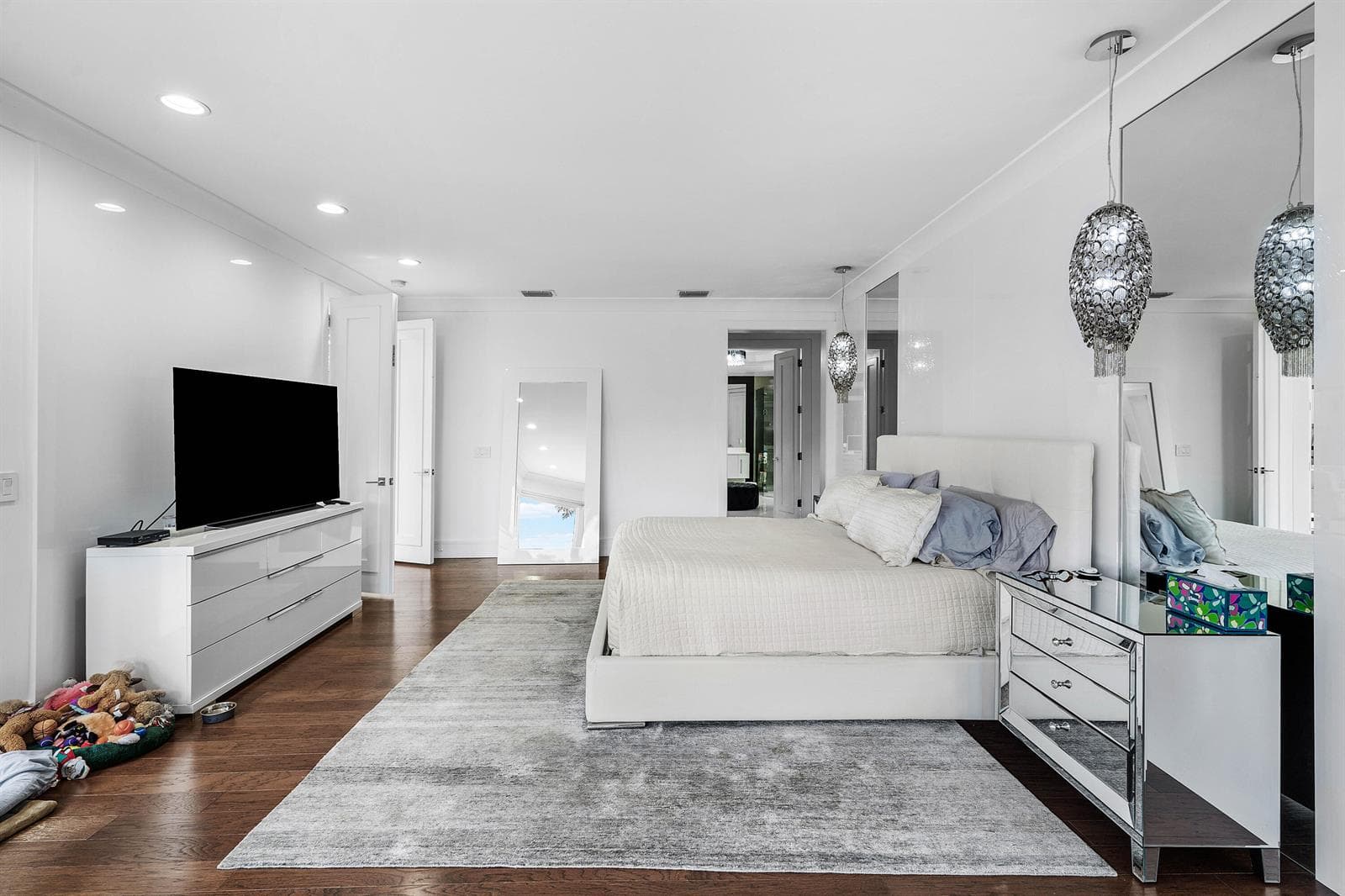 036-7080LionsHeadLane-BocaRaton-FL-33496
