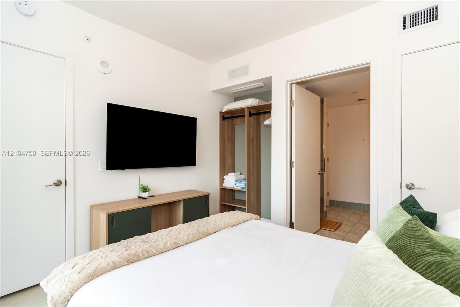 Gale Hotel & Residences (Natiivo) · #2905 in Miami - Photo 26