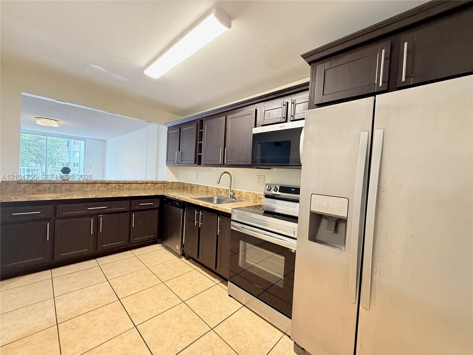 THREE HORIZONS SOUTH COND · #205 in North Miami - Photo 3