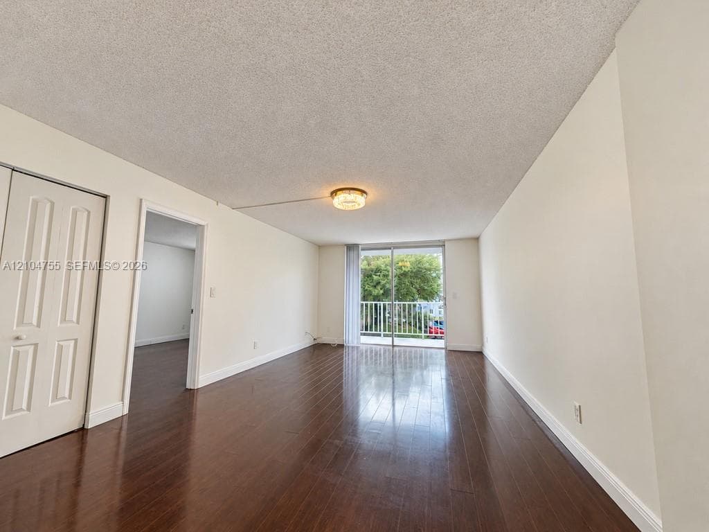 THREE HORIZONS SOUTH COND · #205 in North Miami - Photo 9