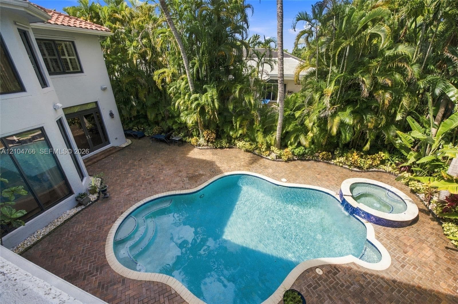 5123 Isabella Dr photo 37