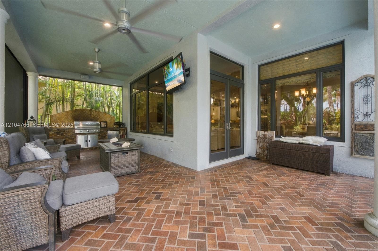 5123 Isabella Dr photo 31