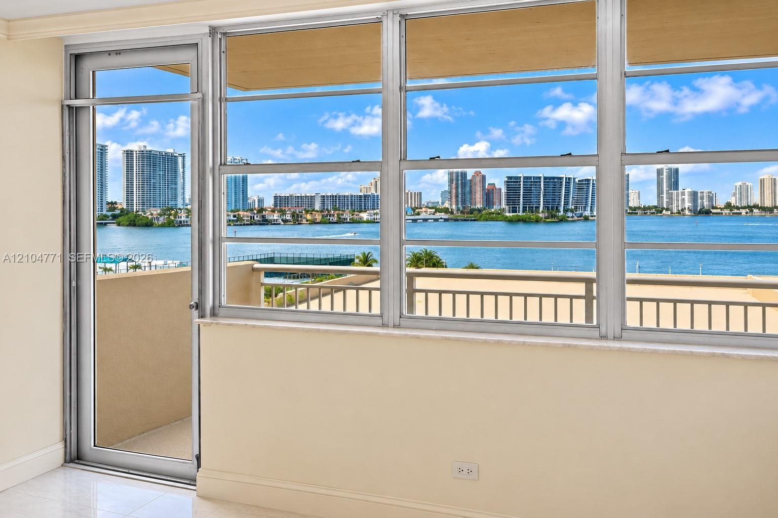 WINSTON TOWERS 100 · #615 in Sunny Isles Beach - Photo 3