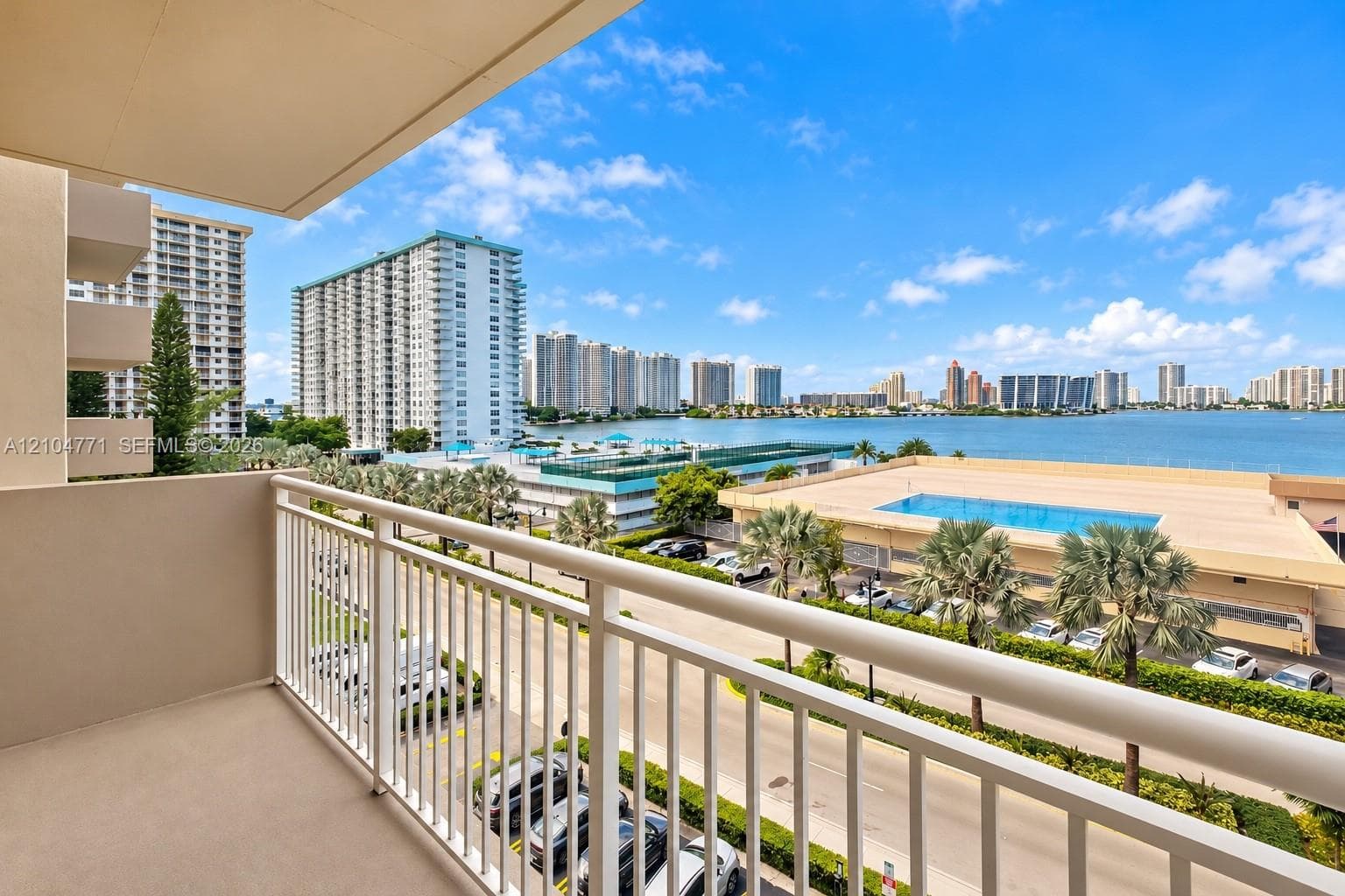 WINSTON TOWERS 100 · #615 in Sunny Isles Beach - Photo 1