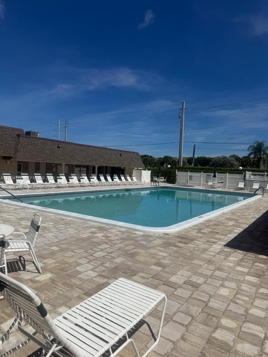 PINE OF DELRAY NORTH COND · #202 in Delray Beach - Photo 30