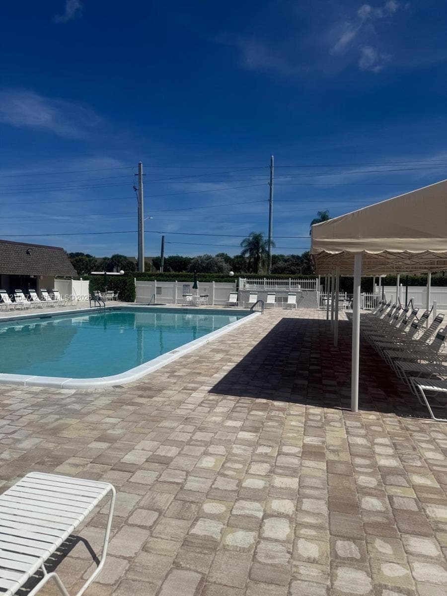 PINE OF DELRAY NORTH COND · #202 in Delray Beach - Photo 29