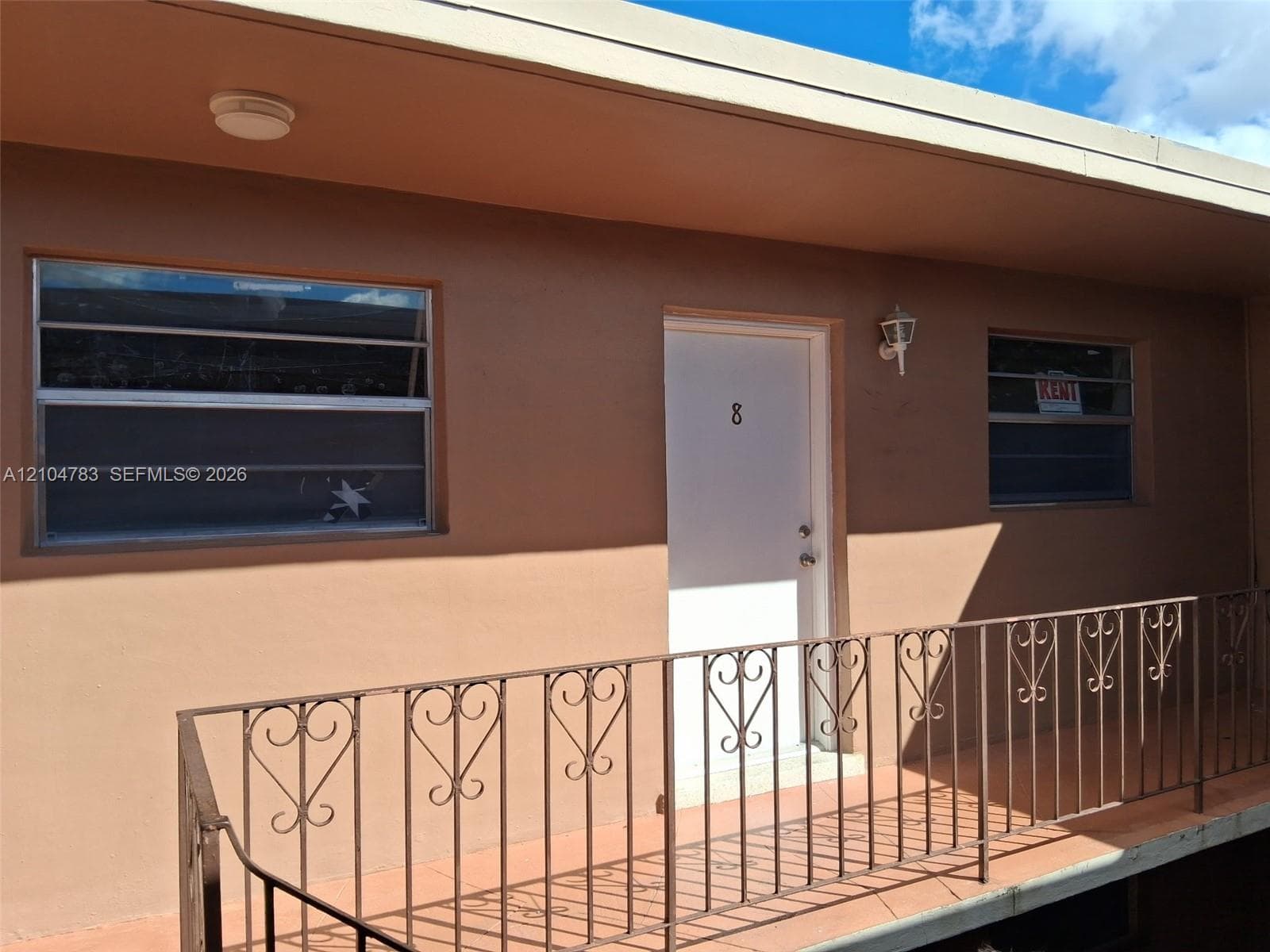 ALOHA CONDO · #8 in Hialeah - Photo 1