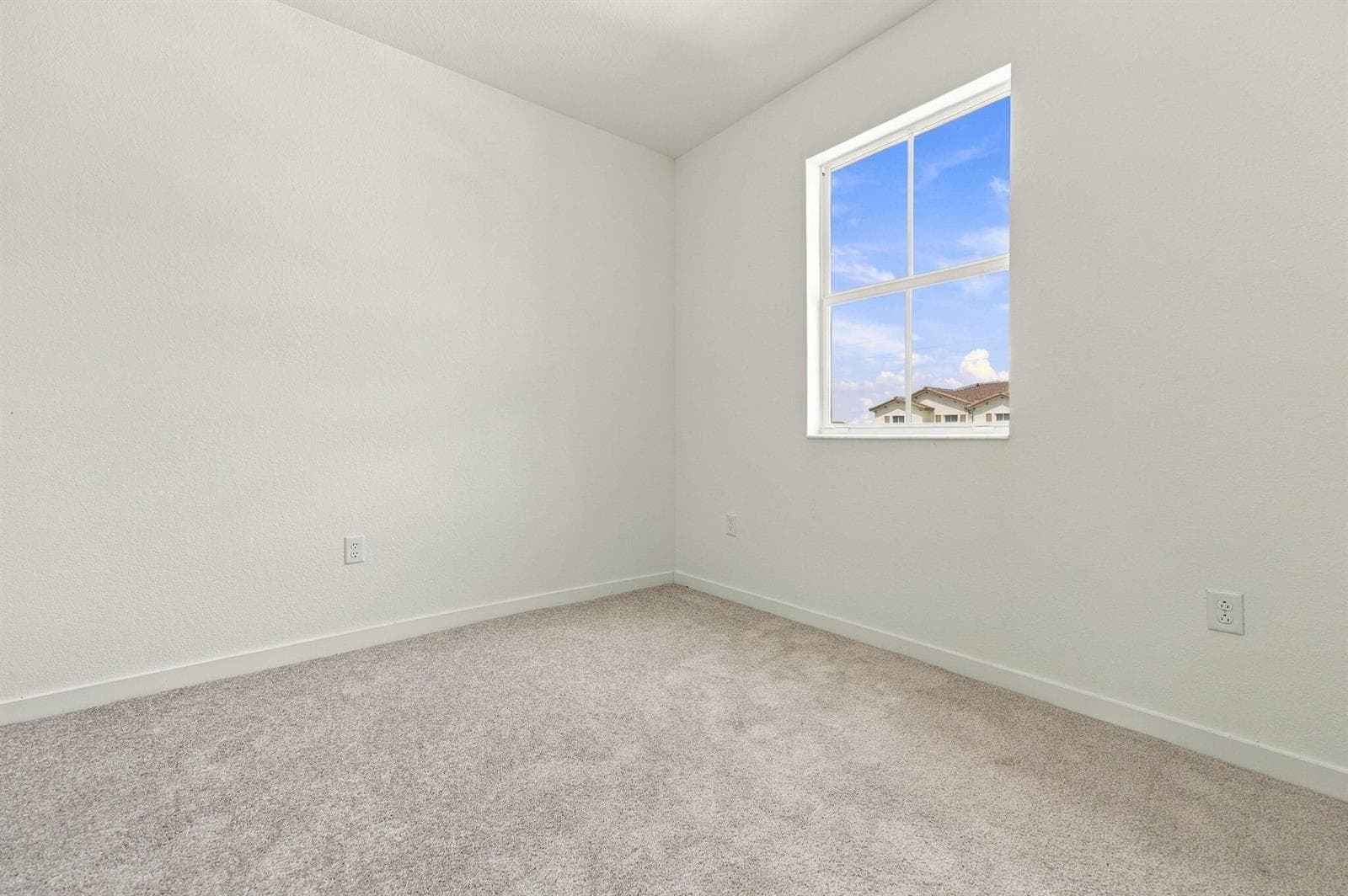 24-web-or-mls-2530-se-25th-dr