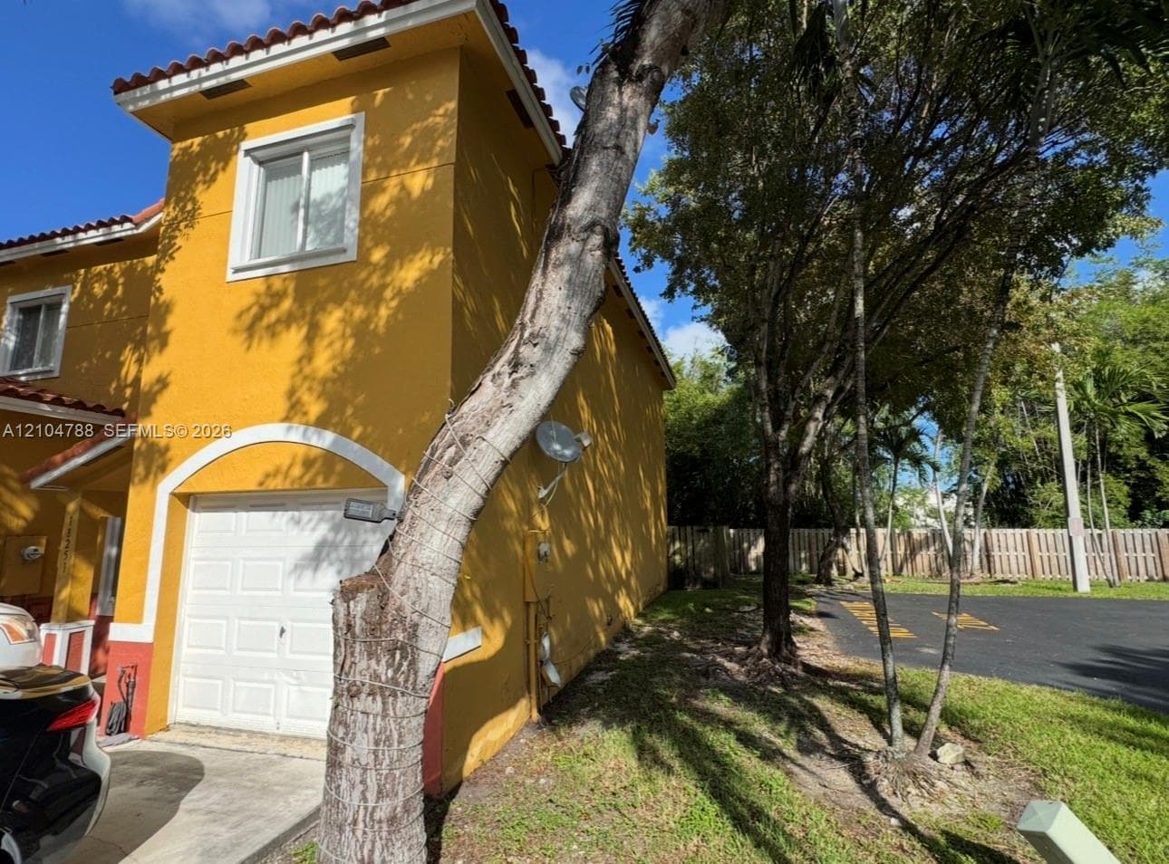 18251 SW 108th Pl photo 2