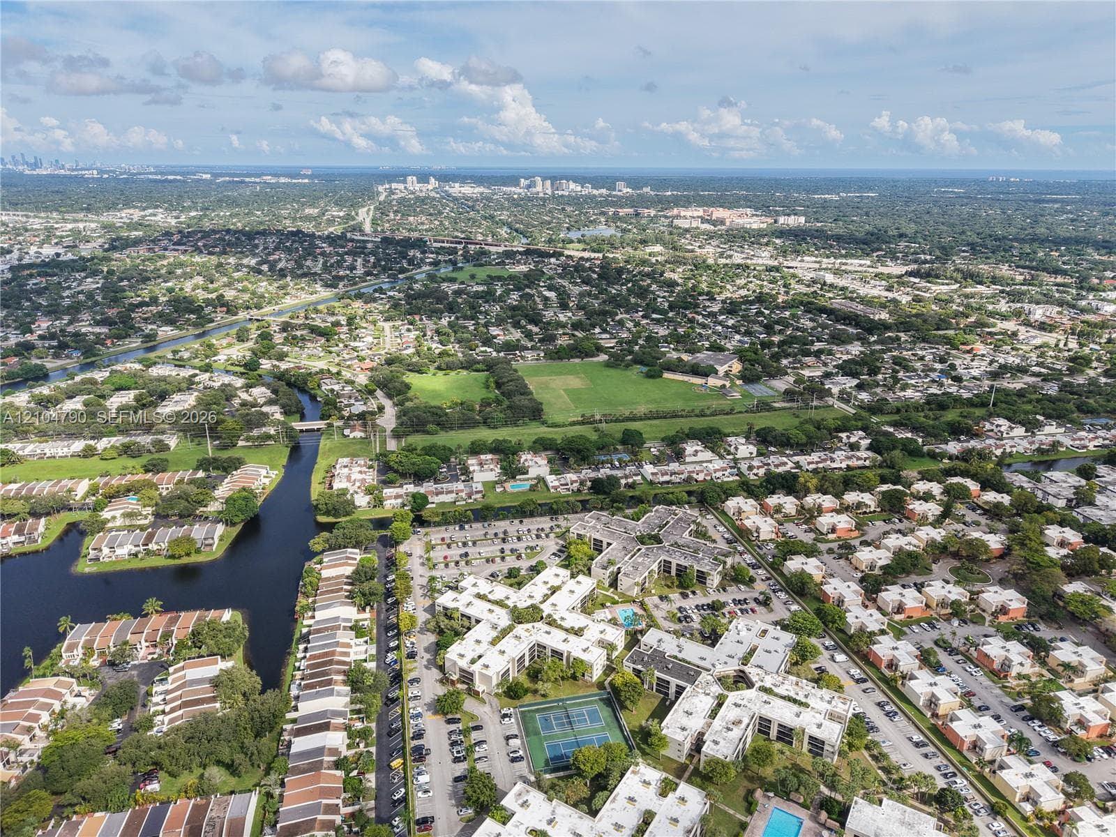THE HORIZON EAST · #312 in Miami - Photo 47