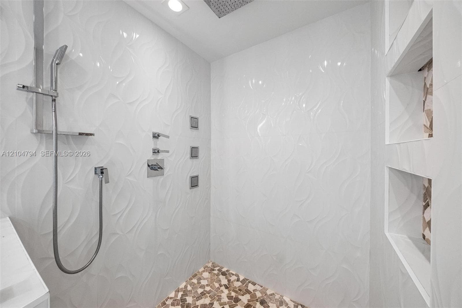 7918 Harbour Island Dr #207 photo 27