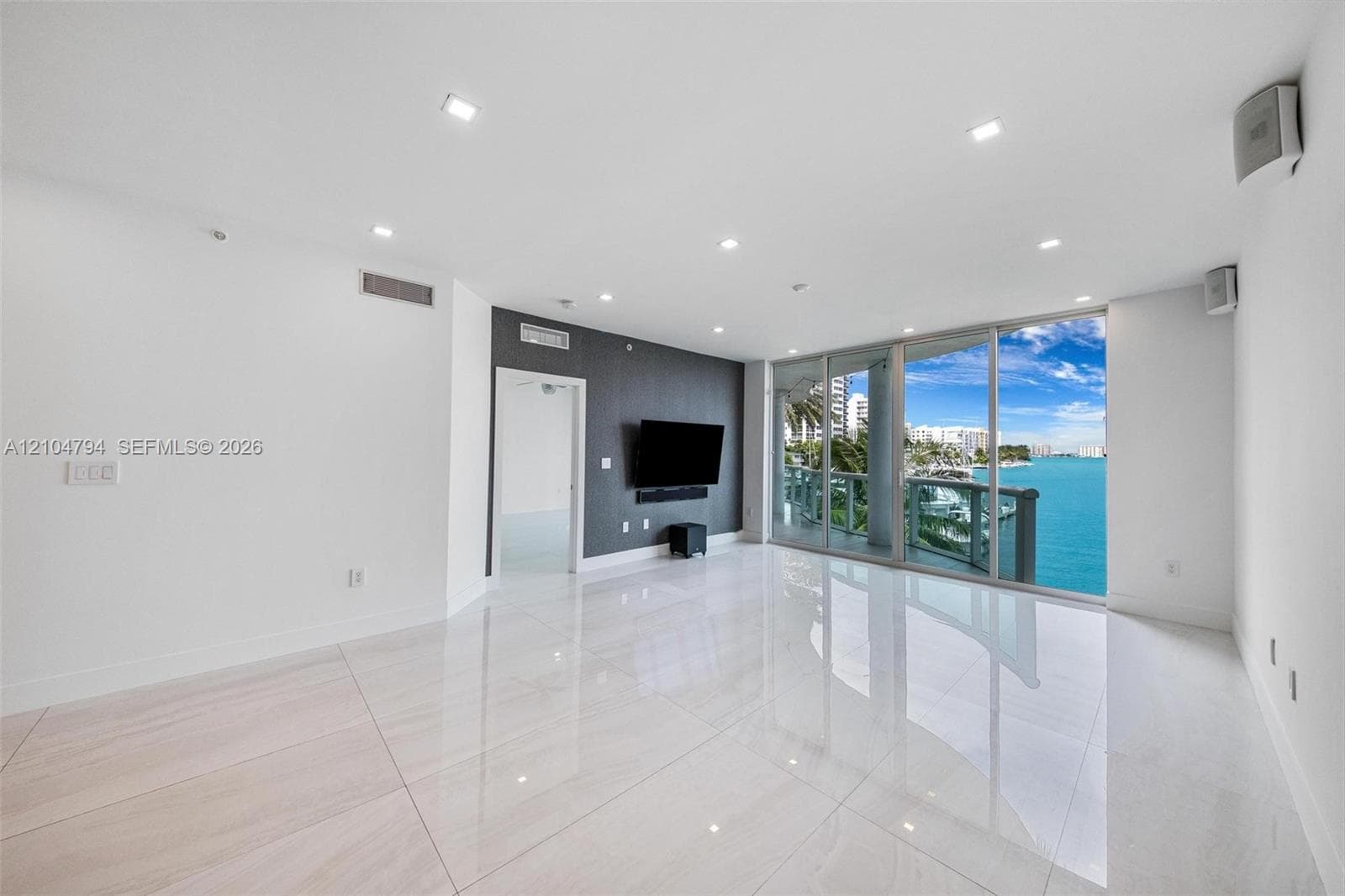 7918 Harbour Island Dr #207 photo 16