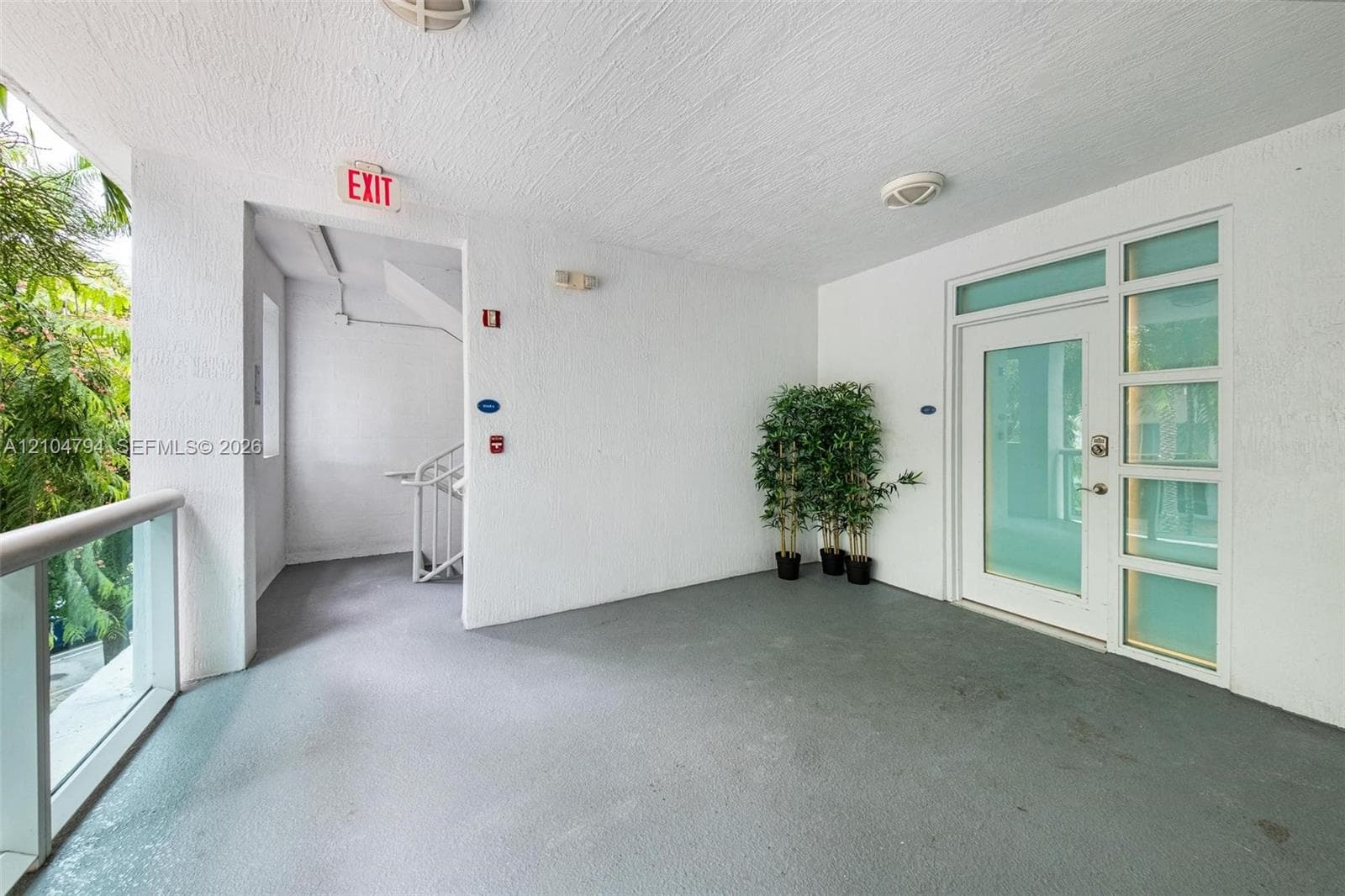 7918 Harbour Island Dr #207 photo 36