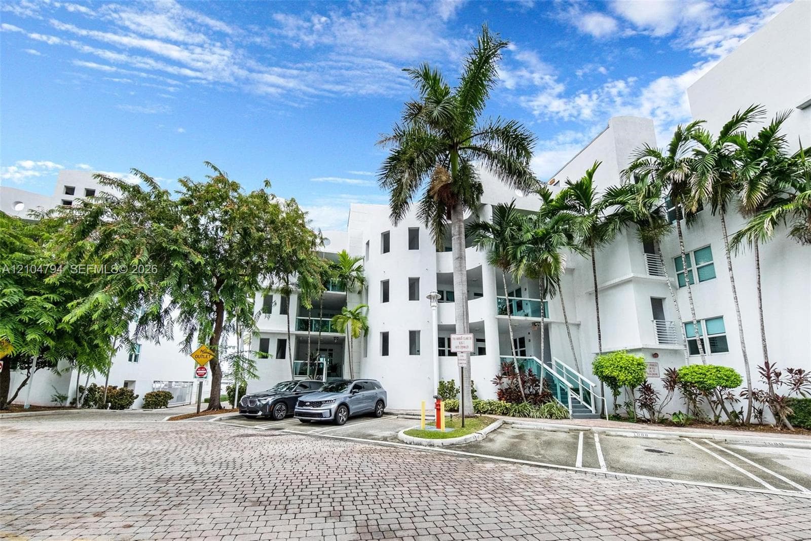 7918 Harbour Island Dr #207 photo 41