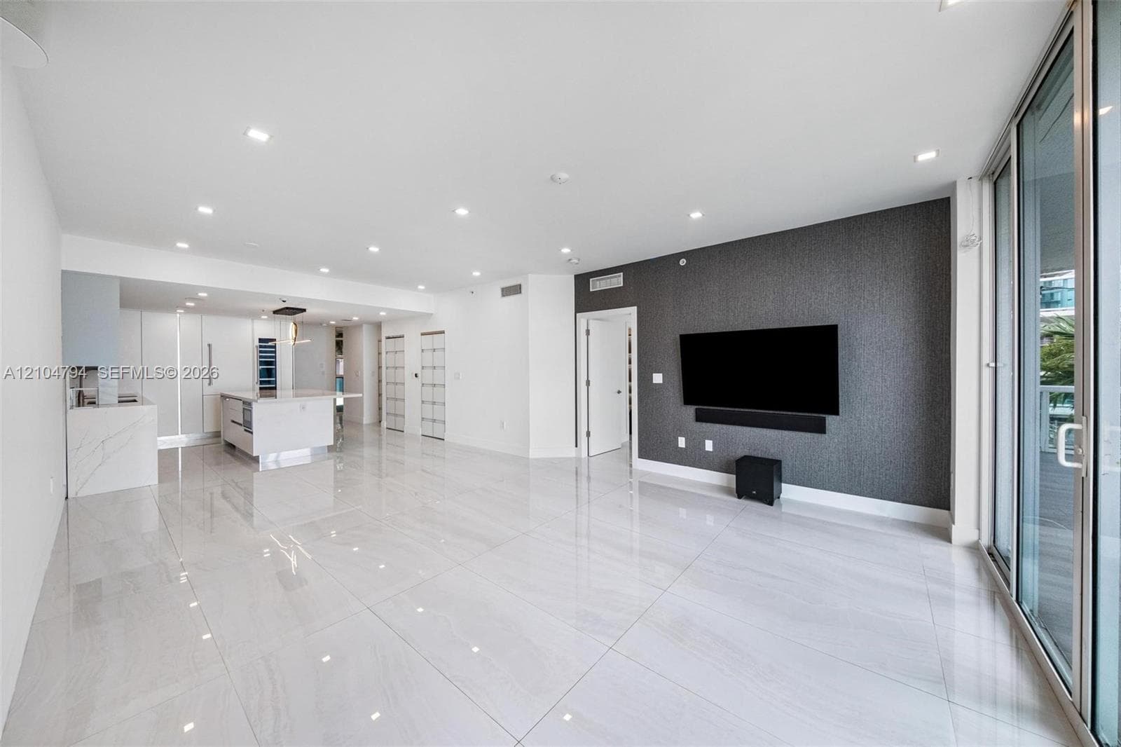 7918 Harbour Island Dr #207 photo 15