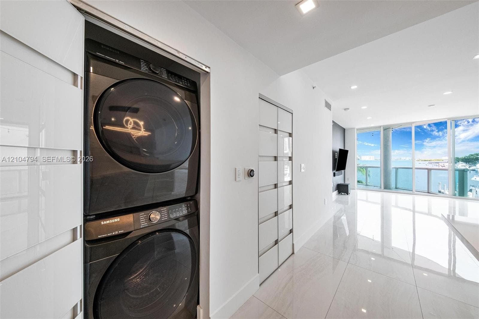 7918 Harbour Island Dr #207 photo 19