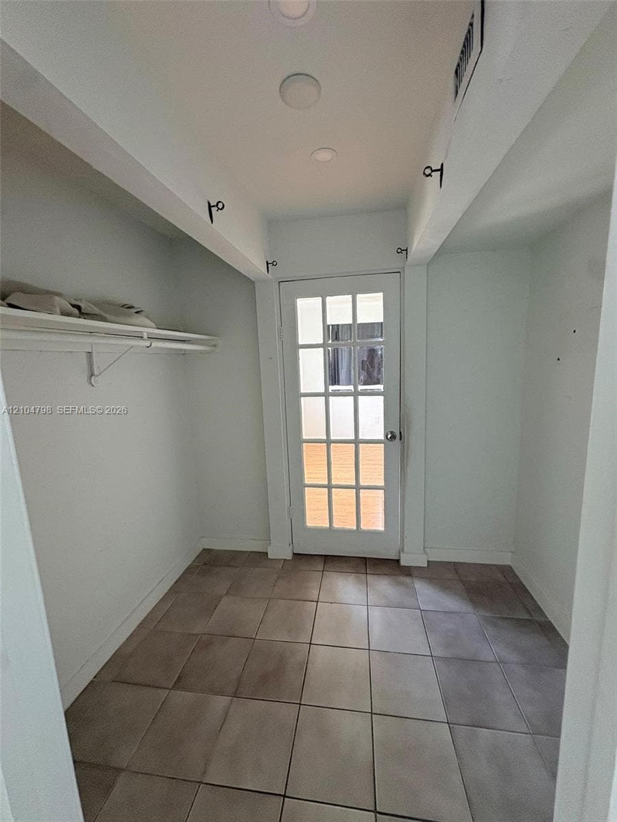 MIAMI BAYVIEW CONDO · #501 in Miami - Photo 27