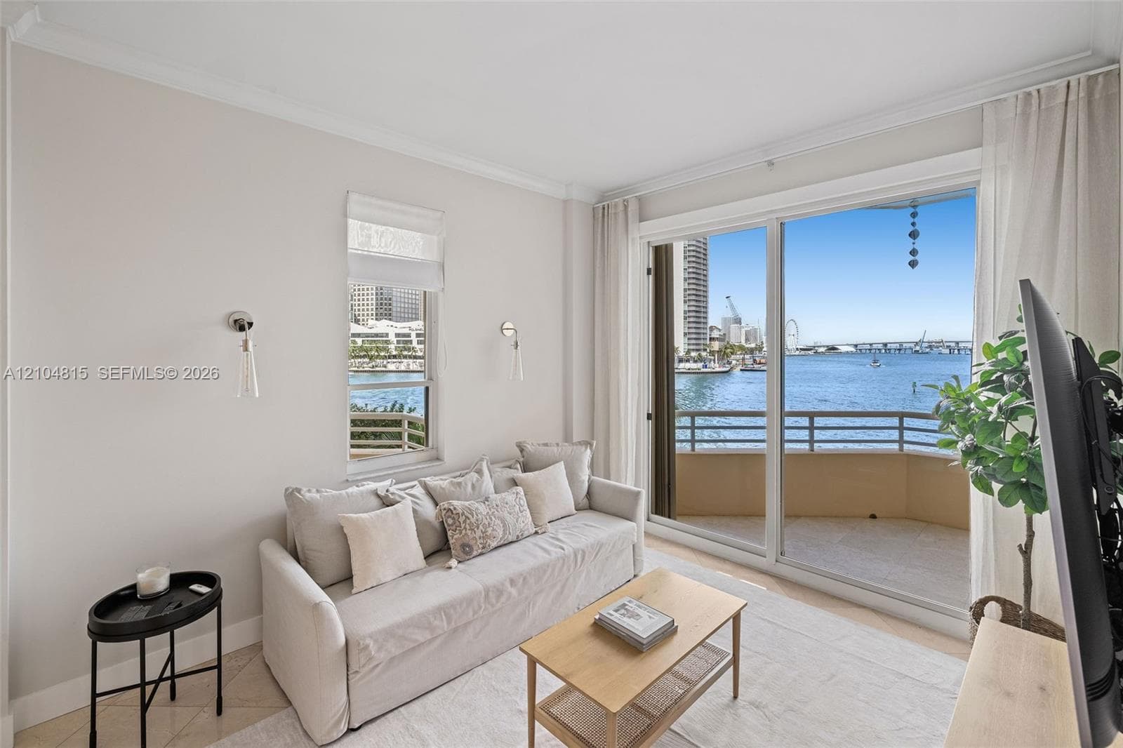 One Tequesta Point · #410 in Miami - Photo 3