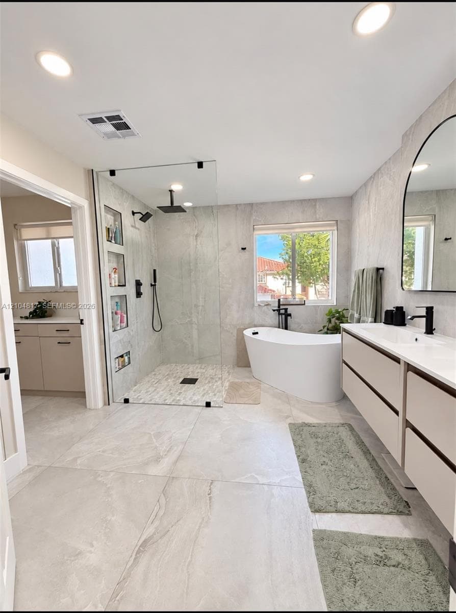 7313 NW 113th Pl #7313 photo 13