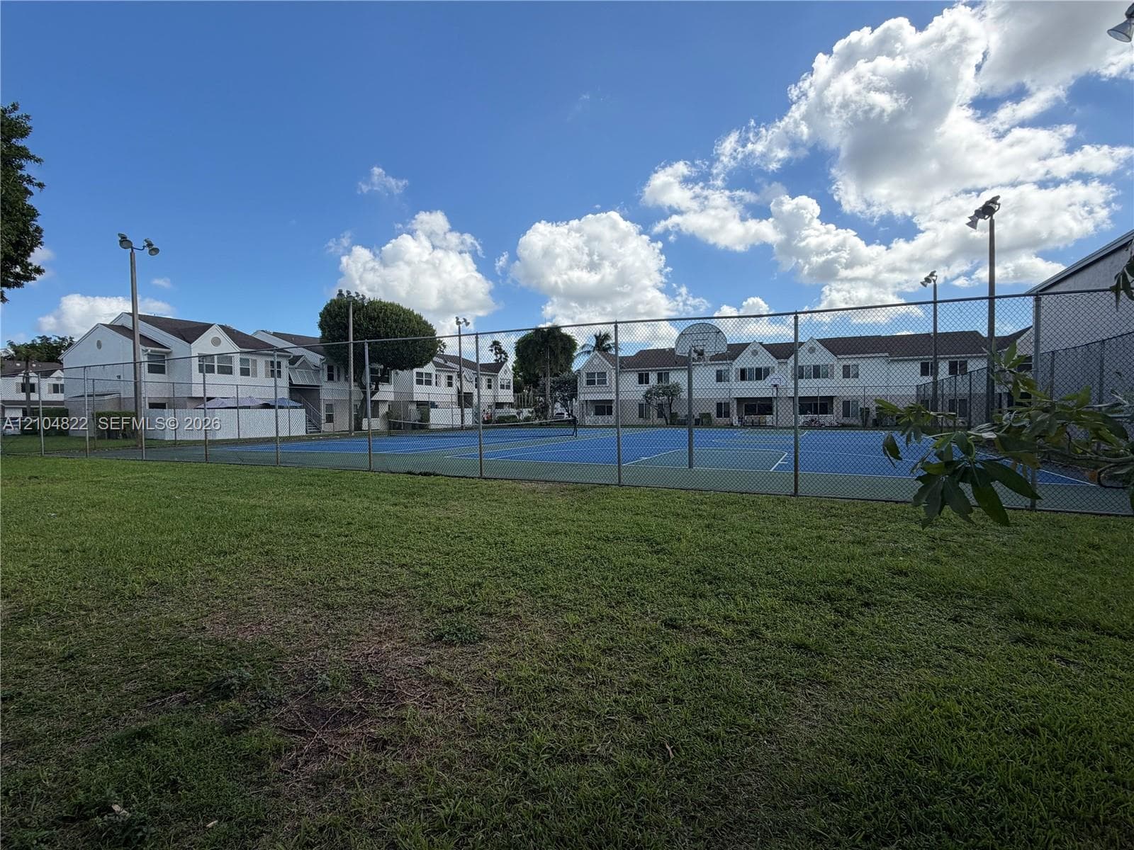ANTIGUA AT CNTRY CLUBOF M · #F-20 in Hialeah - Photo 4
