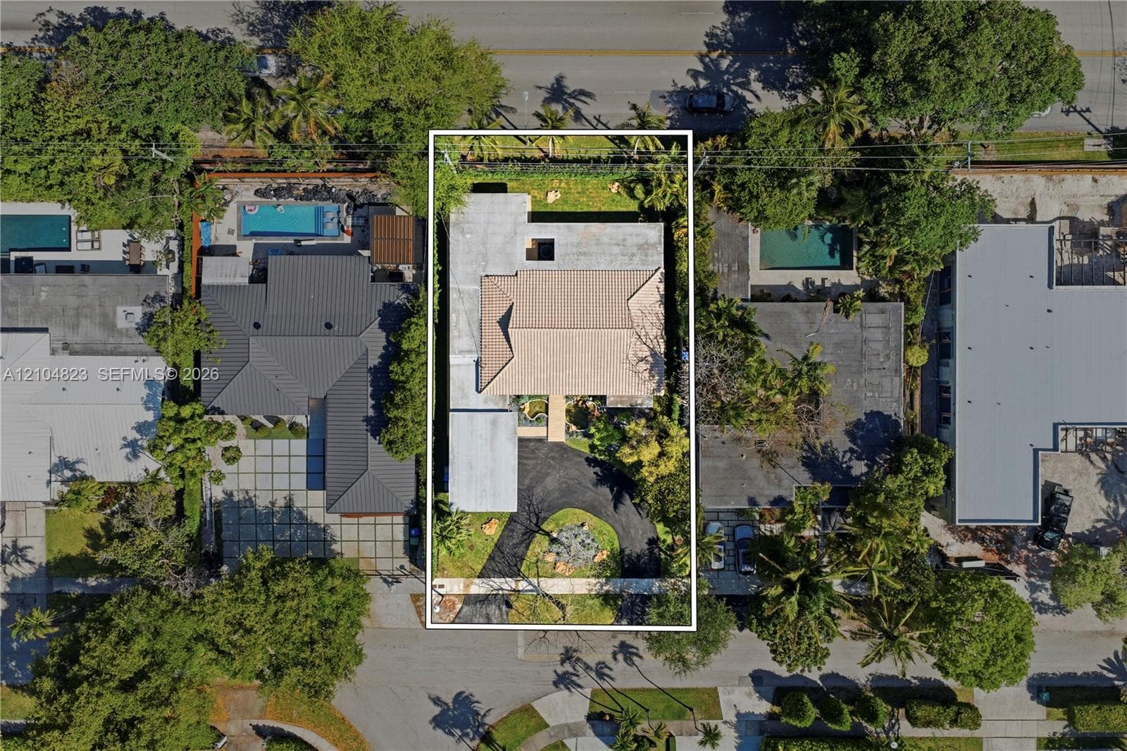 291 E Shore Dr E photo 57