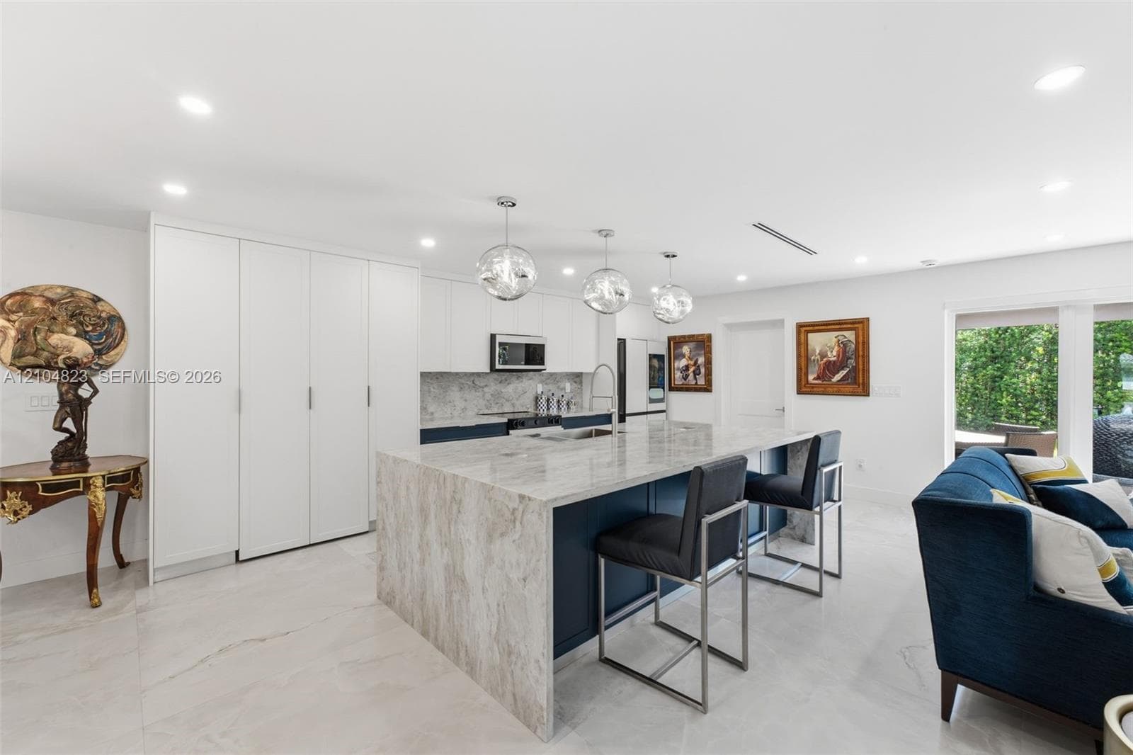 291 E Shore Dr E photo 22