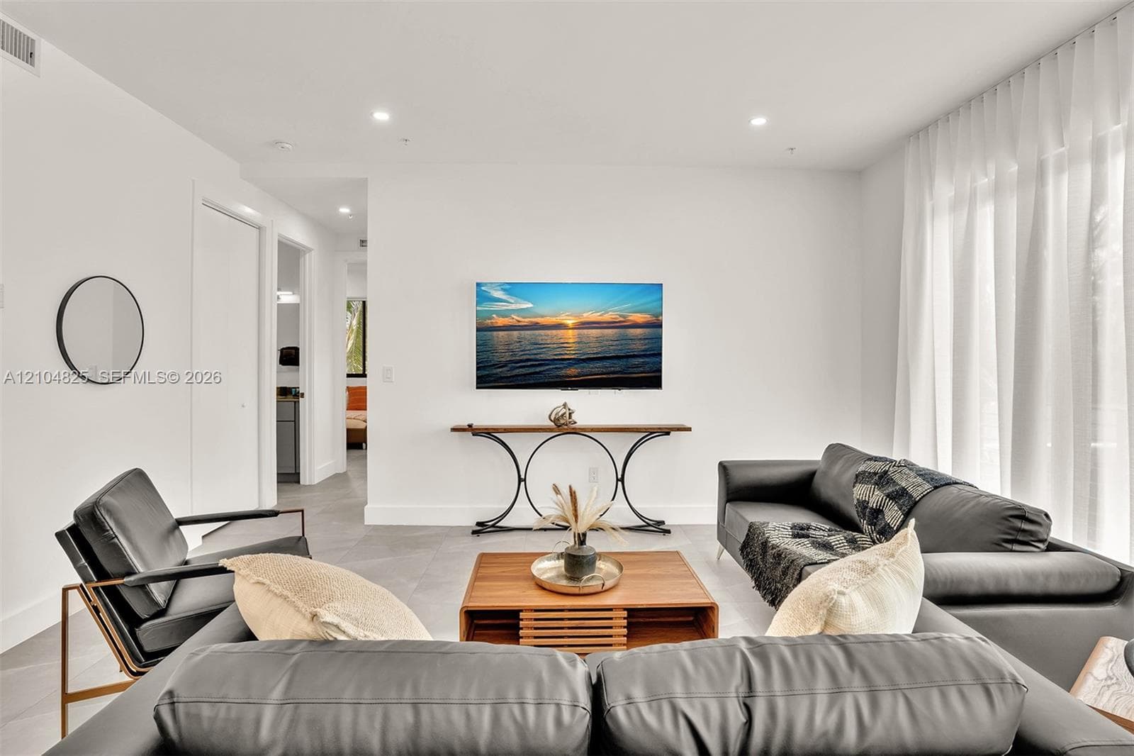 Everglade Land Sales Co · #202 in Fort Lauderdale - Photo 6