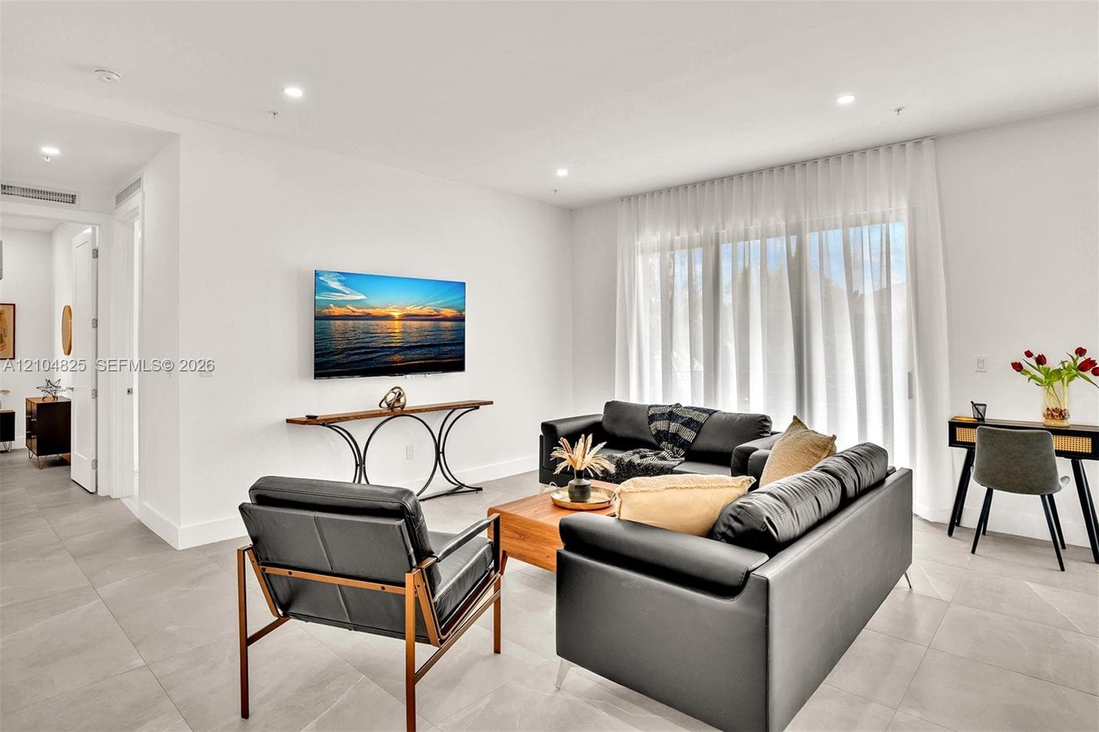 Everglade Land Sales Co · #202 in Fort Lauderdale - Photo 10