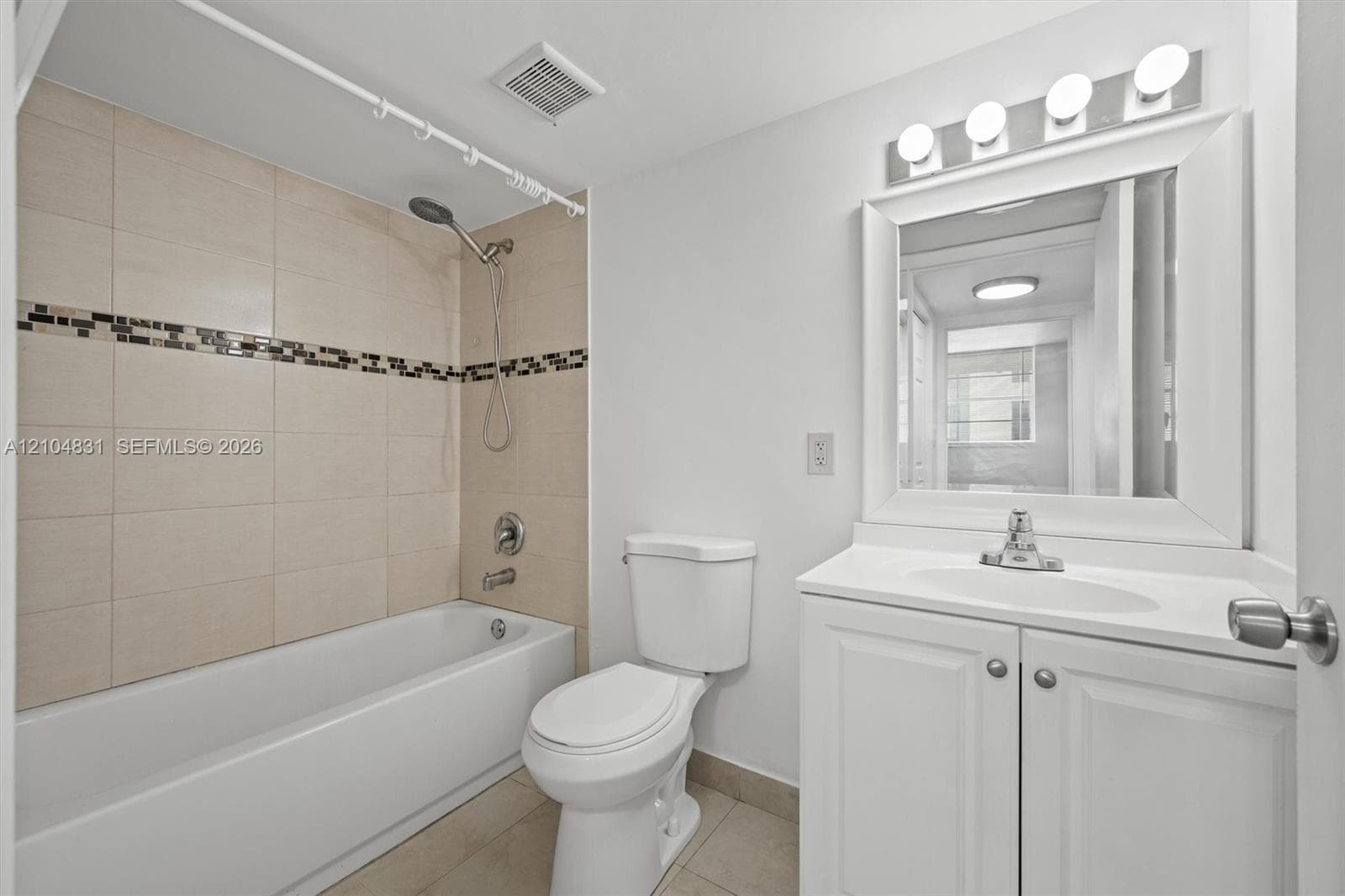 HALF MOON TOWERS CONDO · #908 in Miami - Photo 33