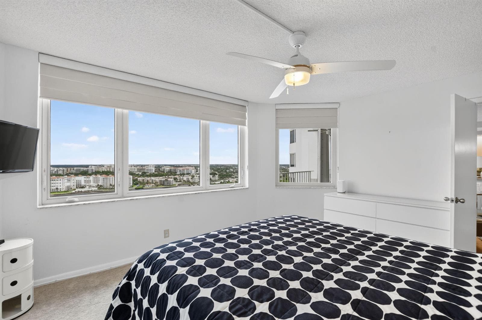 Guest Suite & Direct ICW View