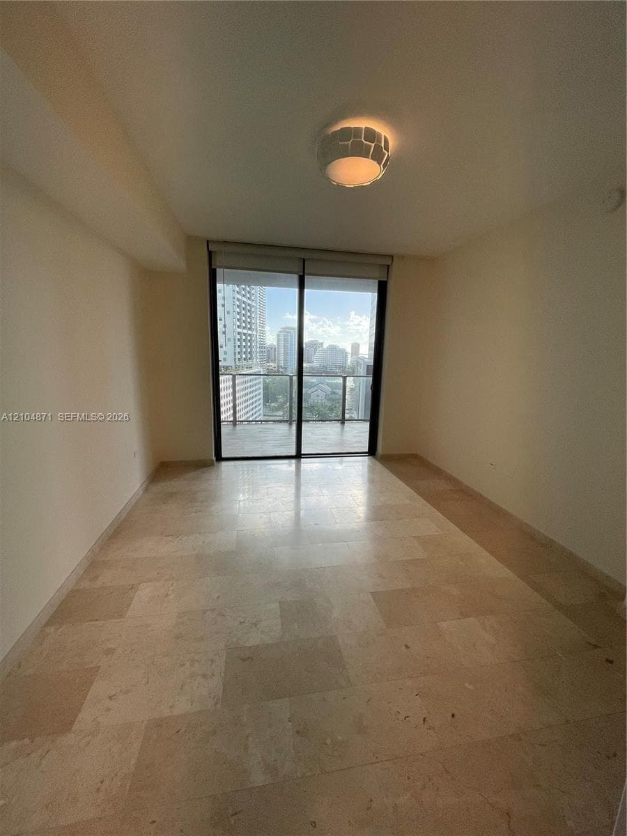 Reach Brickell City Centre · #909 in Miami - Photo 9