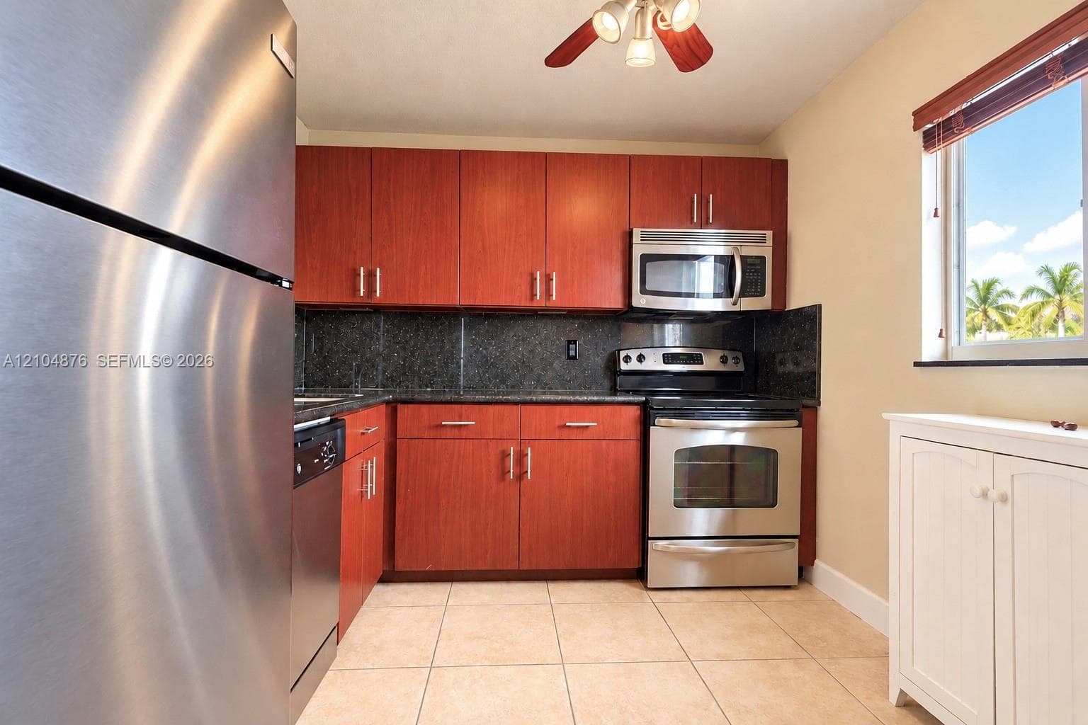 VILLAGE OF KINGS CREEK CO · #L405 in Miami - Photo 3