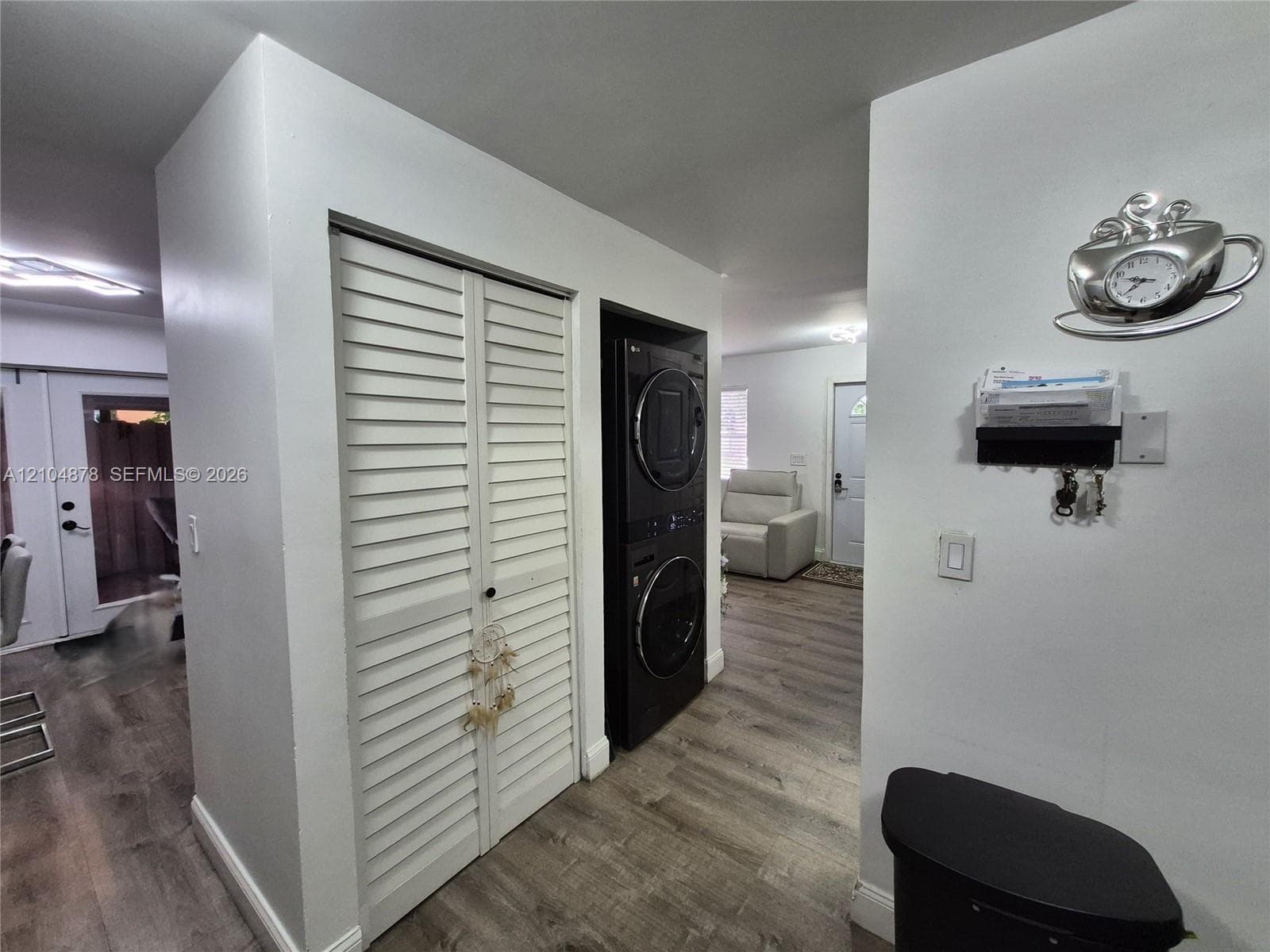 203 NE 12th Ave #203 photo 11