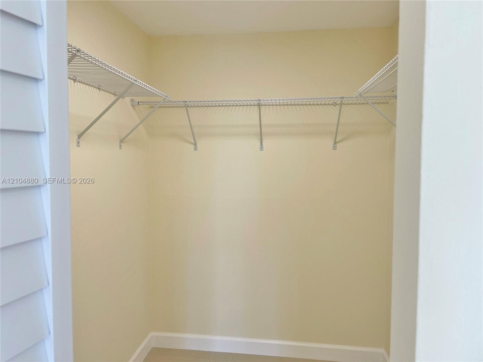 WOODSIDE APTS CONDO · #A324 in North Miami Beach - Photo 15