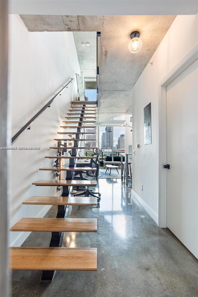 NEO VERTIKA CONDO · #1005 in Miami - Photo 2